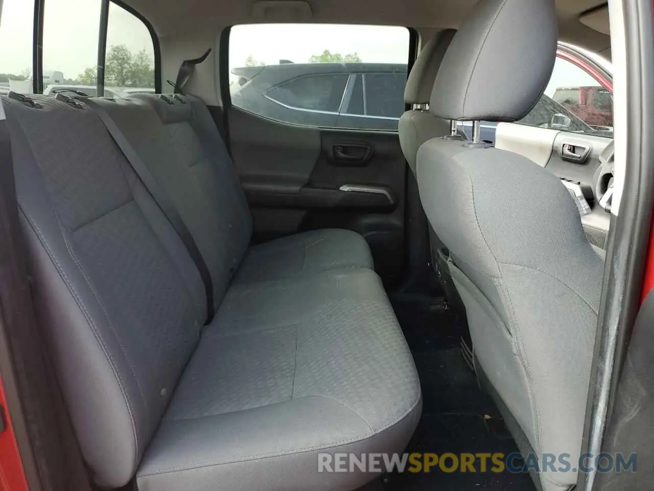 10 fotografías del automóvil dañado 3TMBZ5DN6NM033025 TOYOTA TACOMA 2022