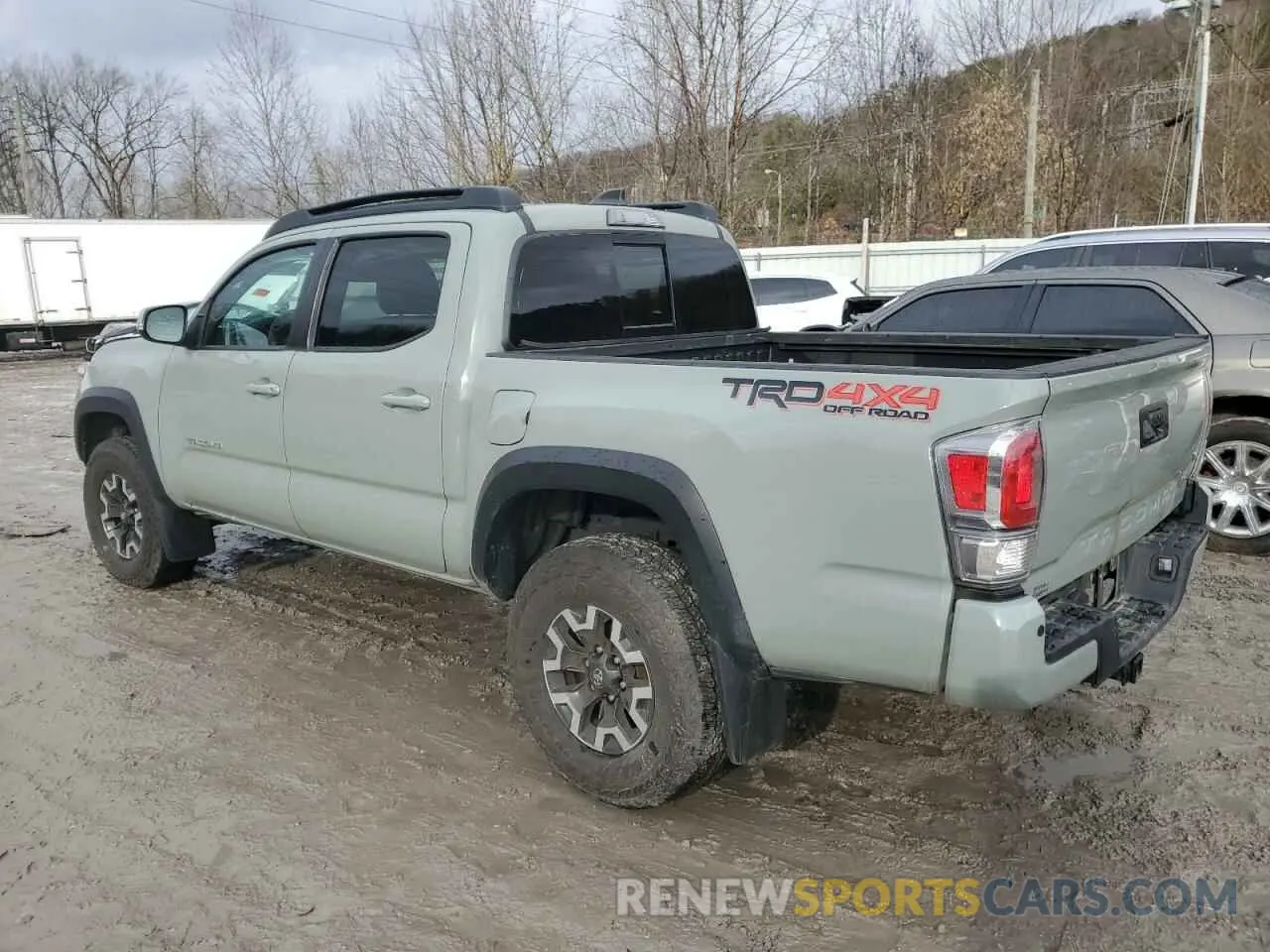 2 fotografías del automóvil dañado 3TMCZ5AN0NM483844 TOYOTA TACOMA 2022