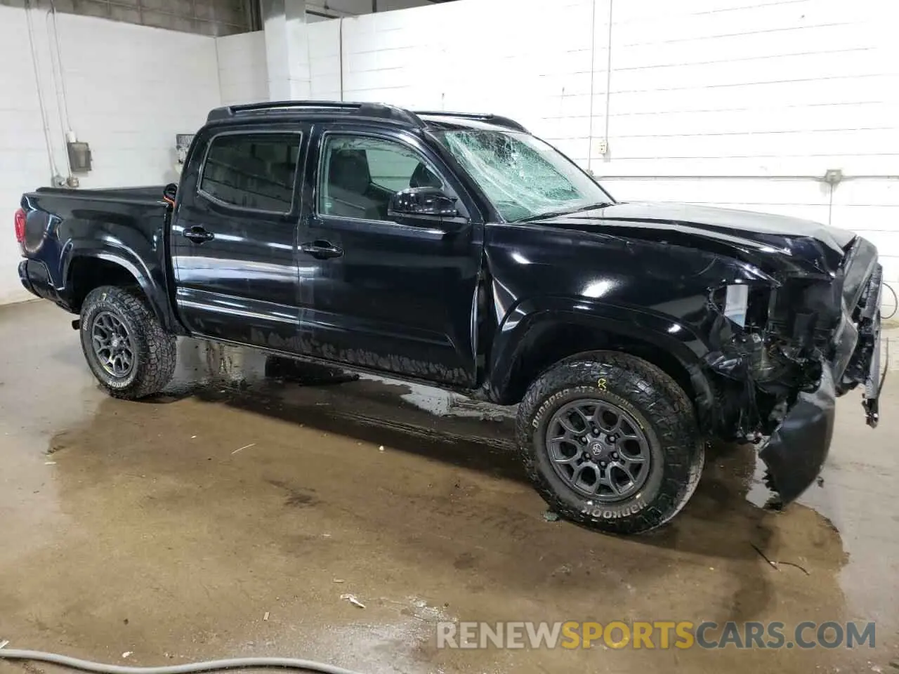 4 fotografías del automóvil dañado 3TMCZ5AN0NM505132 TOYOTA TACOMA 2022