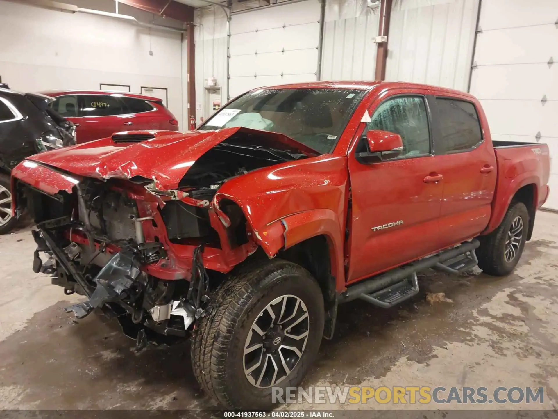 2 fotografías del automóvil dañado 3TMCZ5AN0NM530046 TOYOTA TACOMA 2022