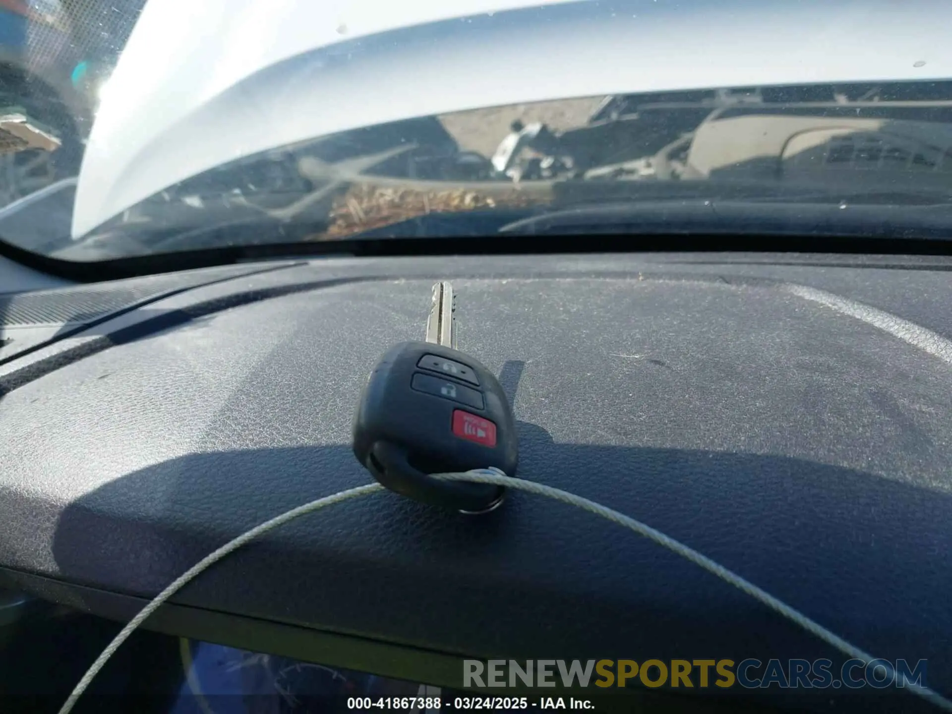 11 fotografías del automóvil dañado 3TMCZ5AN1NM464462 TOYOTA TACOMA 2022