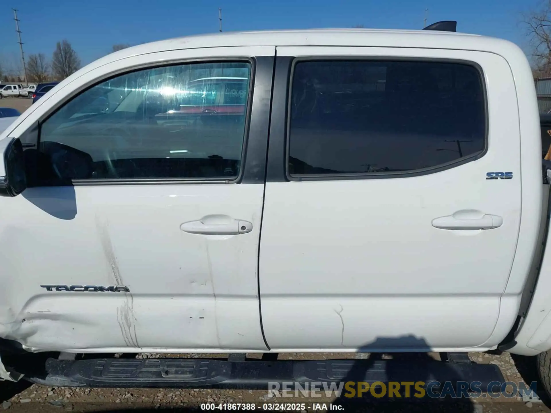 14 fotografías del automóvil dañado 3TMCZ5AN1NM464462 TOYOTA TACOMA 2022