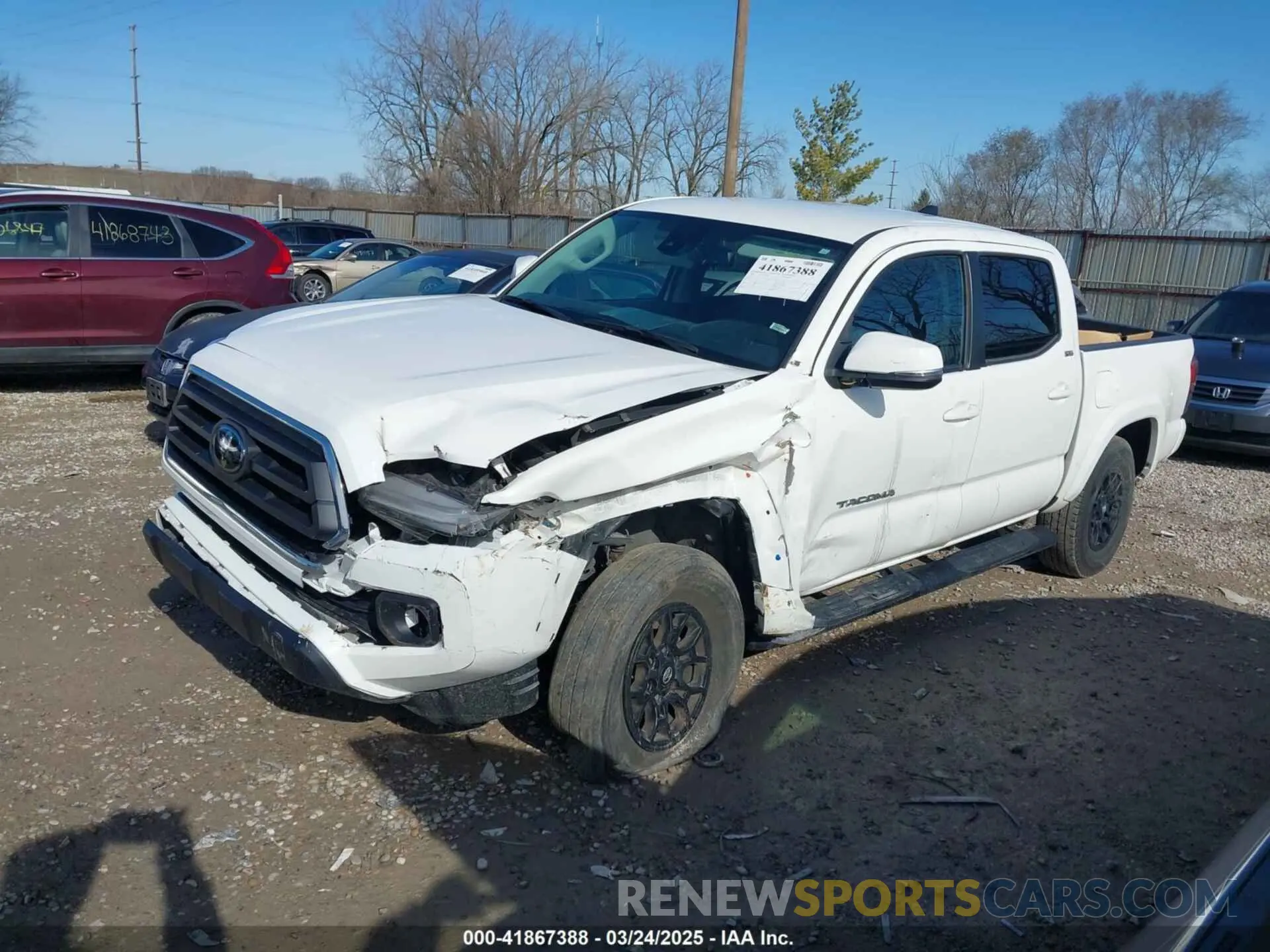 2 fotografías del automóvil dañado 3TMCZ5AN1NM464462 TOYOTA TACOMA 2022