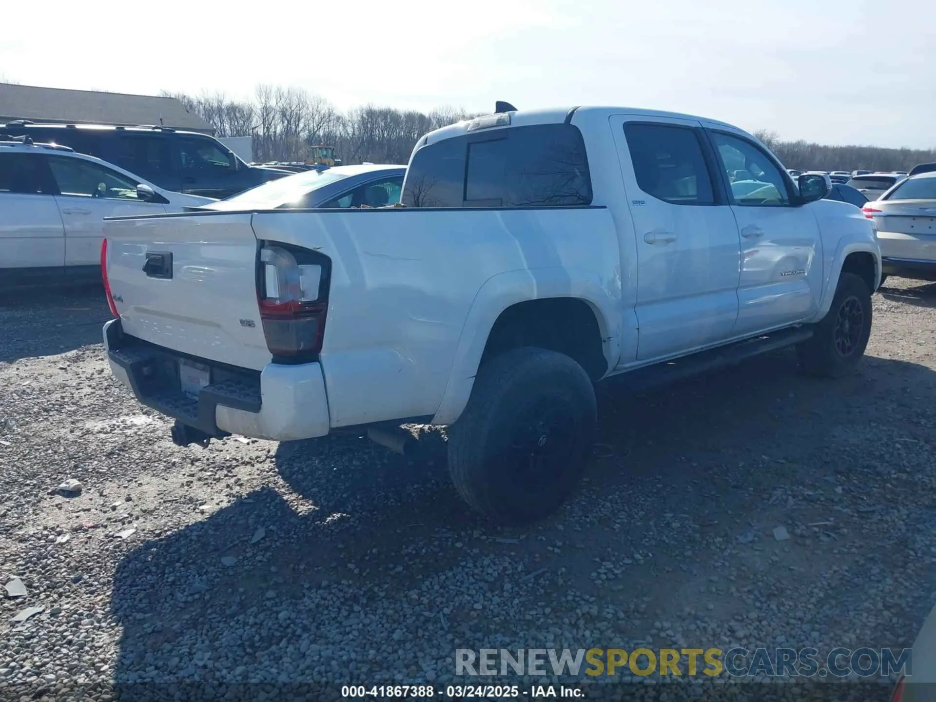 4 fotografías del automóvil dañado 3TMCZ5AN1NM464462 TOYOTA TACOMA 2022