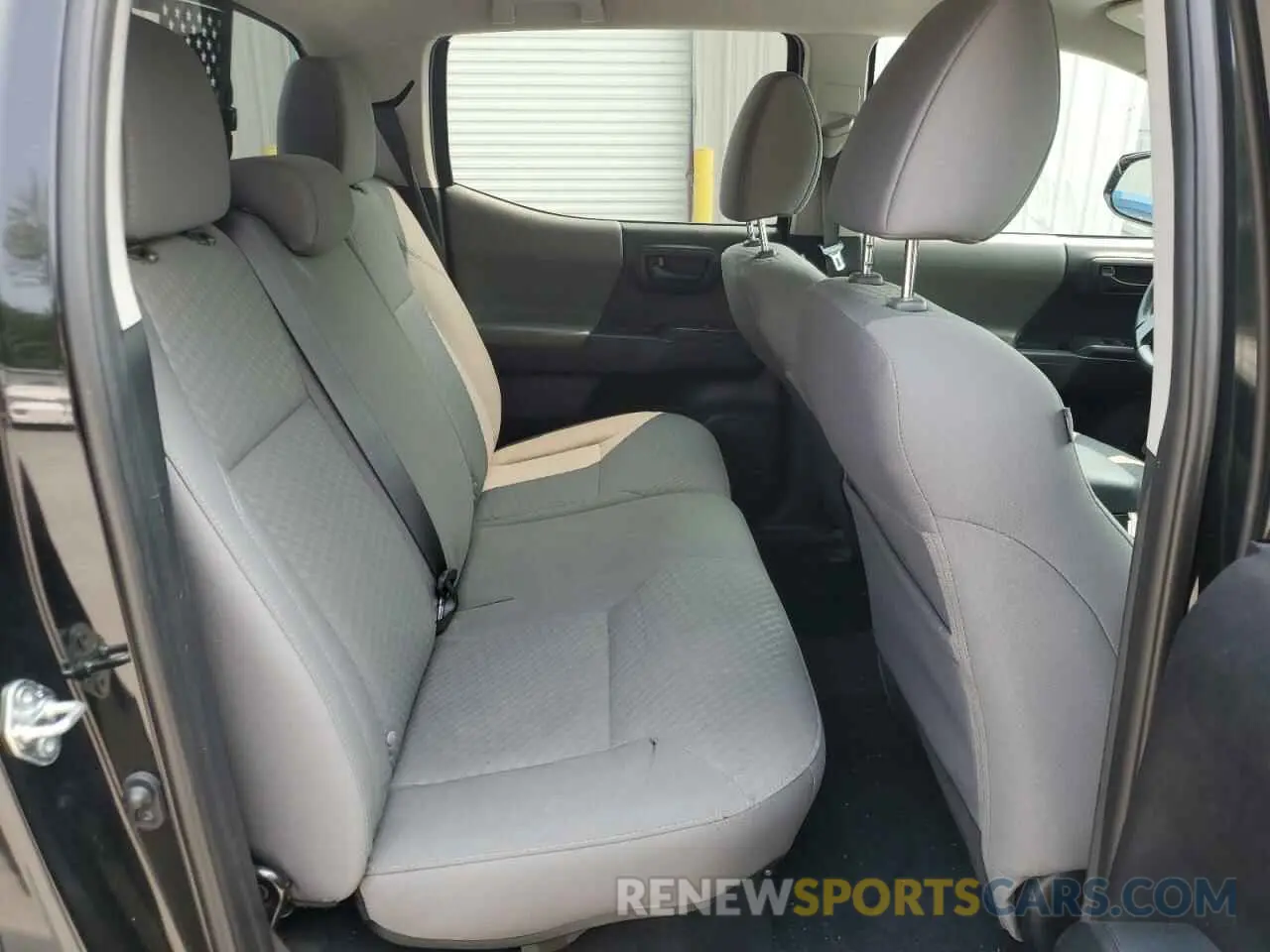 10 fotografías del automóvil dañado 3TMCZ5AN1NM475672 TOYOTA TACOMA 2022