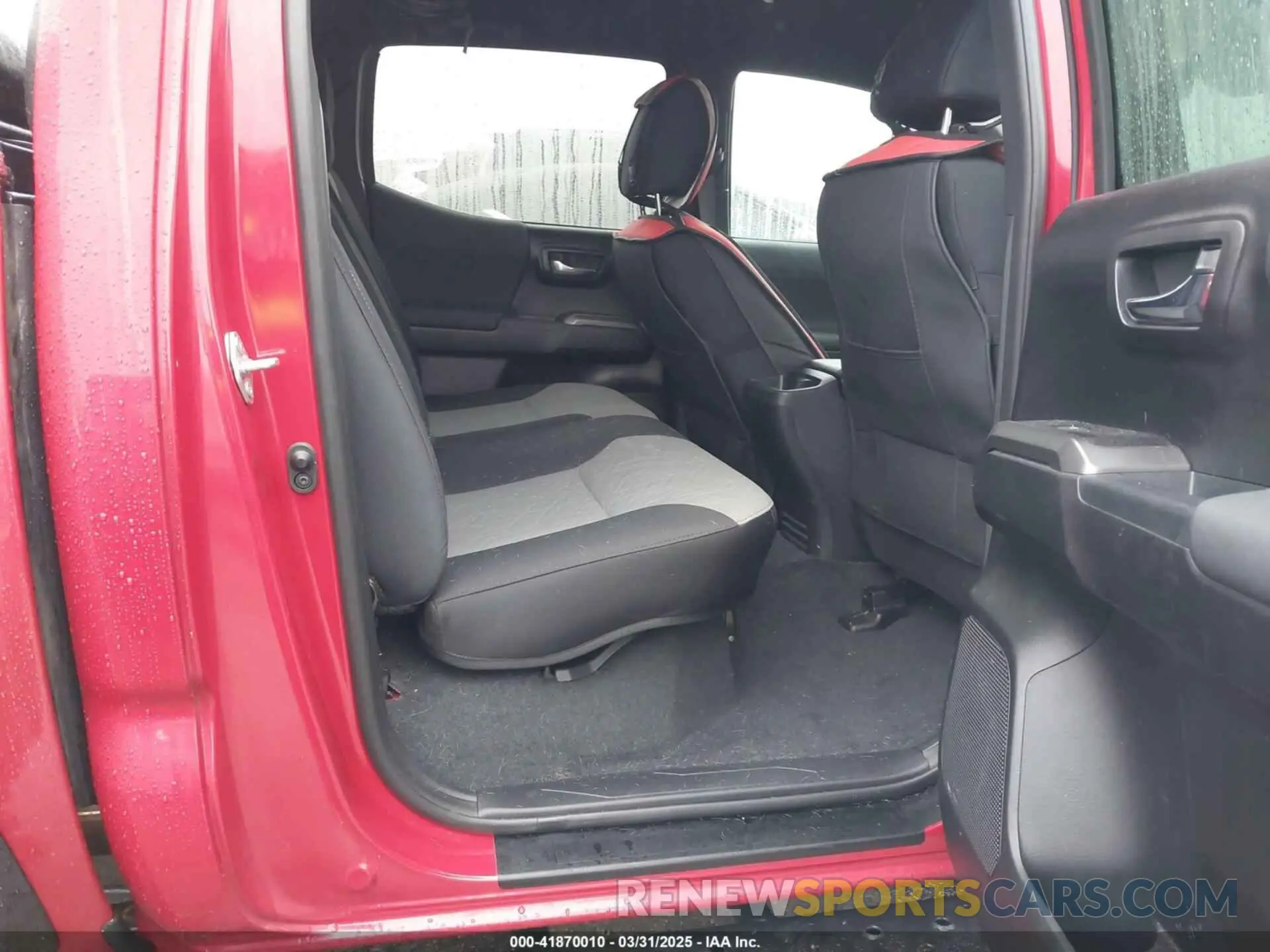 8 fotografías del automóvil dañado 3TMCZ5AN2NM455723 TOYOTA TACOMA 2022