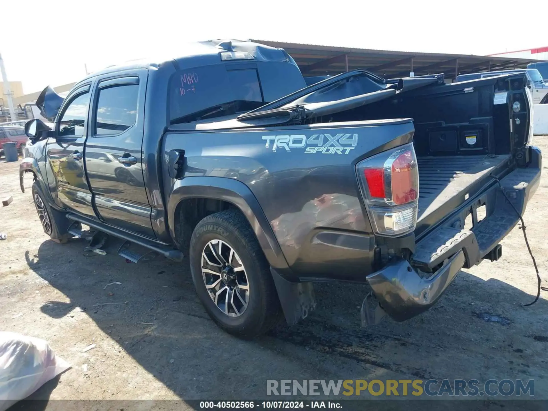 3 fotografías del automóvil dañado 3TMCZ5AN2NM481772 TOYOTA TACOMA 2022