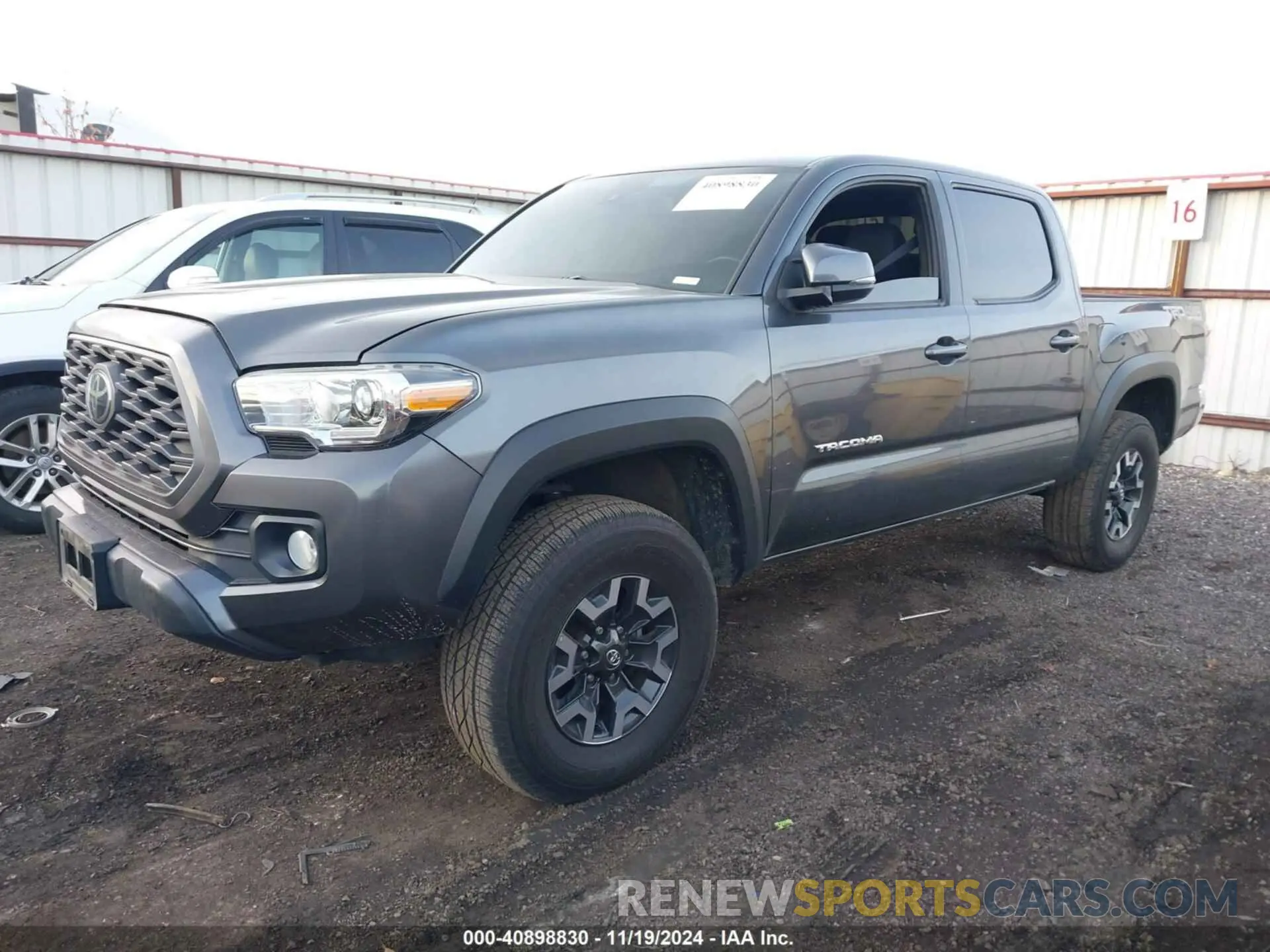 2 fotografías del automóvil dañado 3TMCZ5AN2NM482615 TOYOTA TACOMA 2022