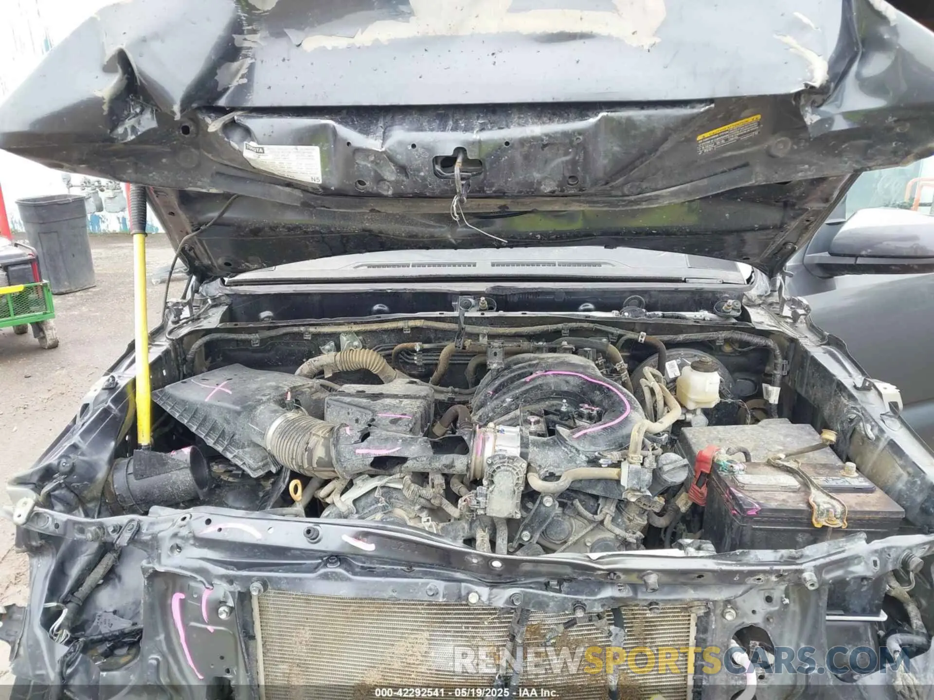10 fotografías del automóvil dañado 3TMCZ5AN3NM466875 TOYOTA TACOMA 2022