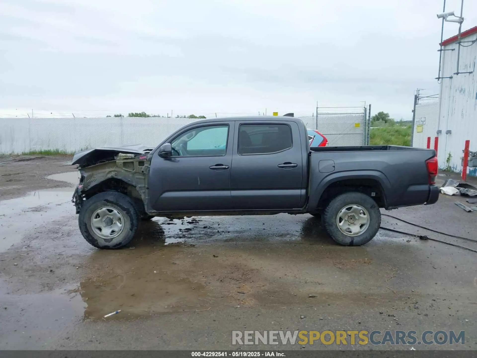 15 fotografías del automóvil dañado 3TMCZ5AN3NM466875 TOYOTA TACOMA 2022