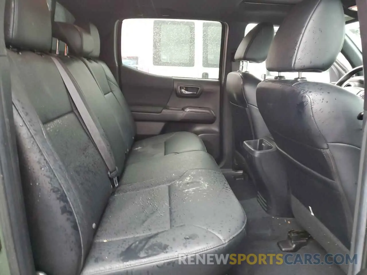 10 fotografías del automóvil dañado 3TMCZ5AN3NM484907 TOYOTA TACOMA 2022