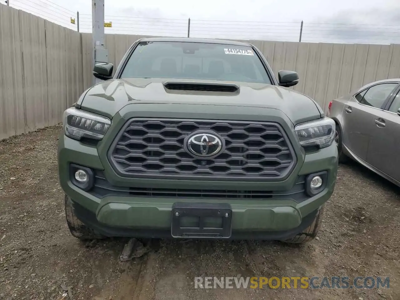 5 fotografías del automóvil dañado 3TMCZ5AN3NM484907 TOYOTA TACOMA 2022