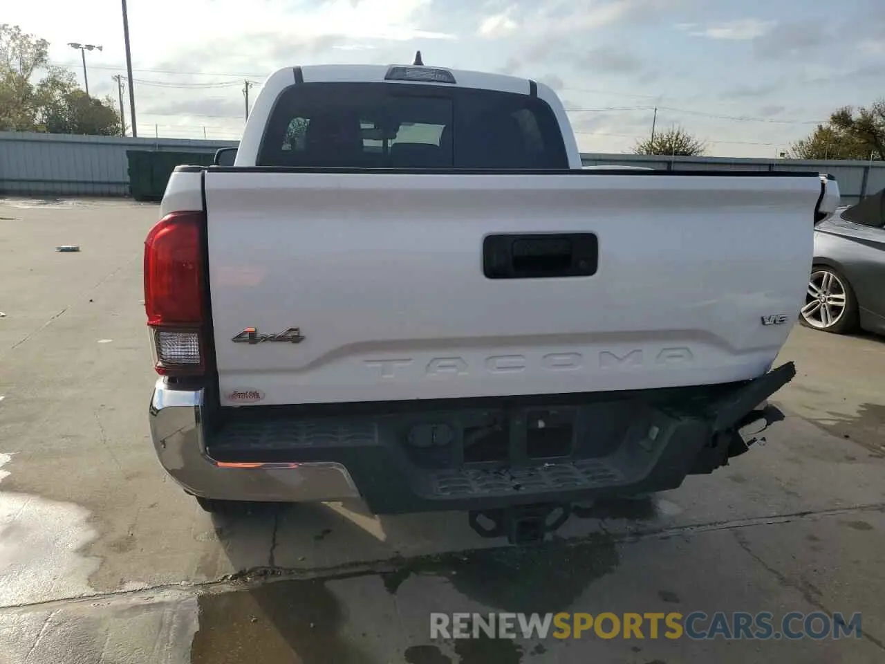 6 fotografías del automóvil dañado 3TMCZ5AN3NM506811 TOYOTA TACOMA 2022