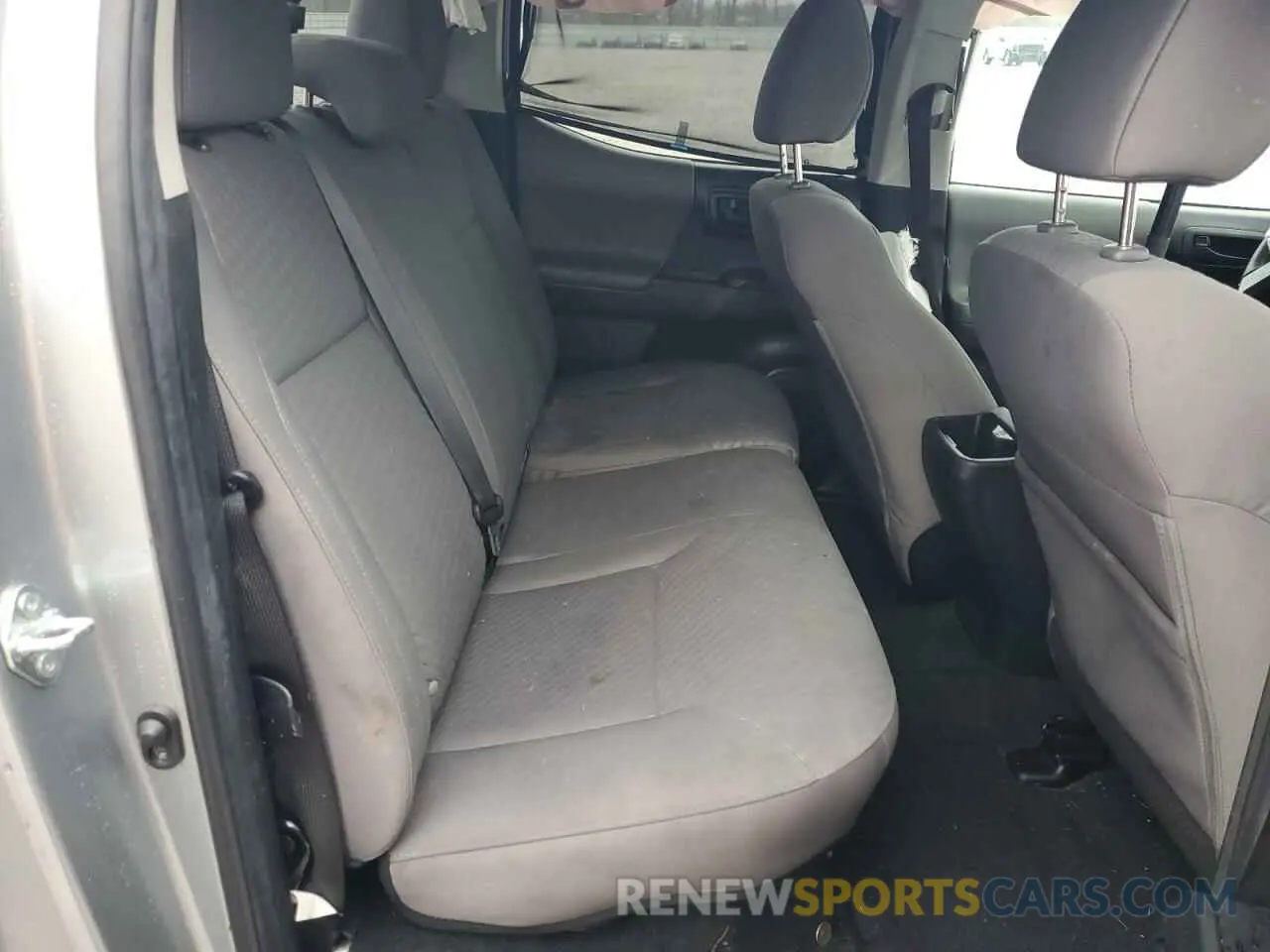 10 fotografías del automóvil dañado 3TMCZ5AN3NM519803 TOYOTA TACOMA 2022