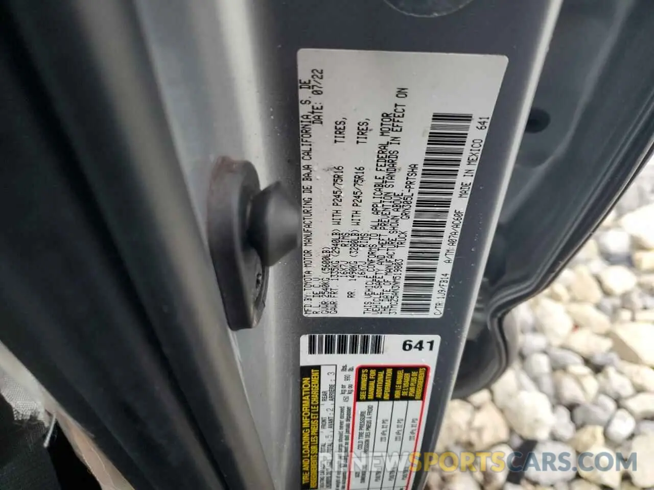 15 fotografías del automóvil dañado 3TMCZ5AN3NM519803 TOYOTA TACOMA 2022