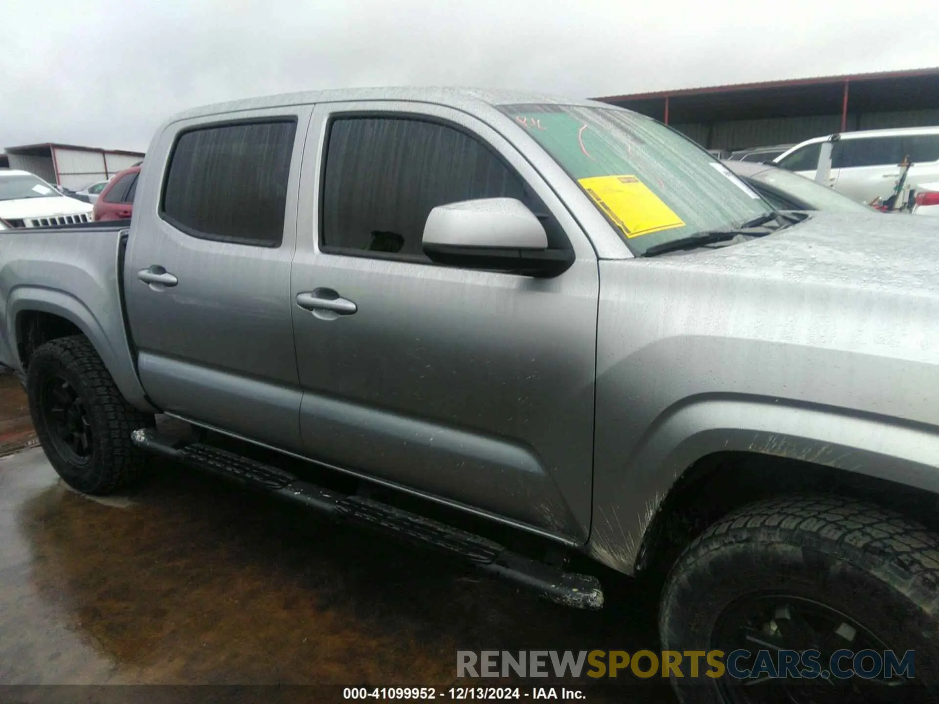13 fotografías del automóvil dañado 3TMCZ5AN3NM531577 TOYOTA TACOMA 2022