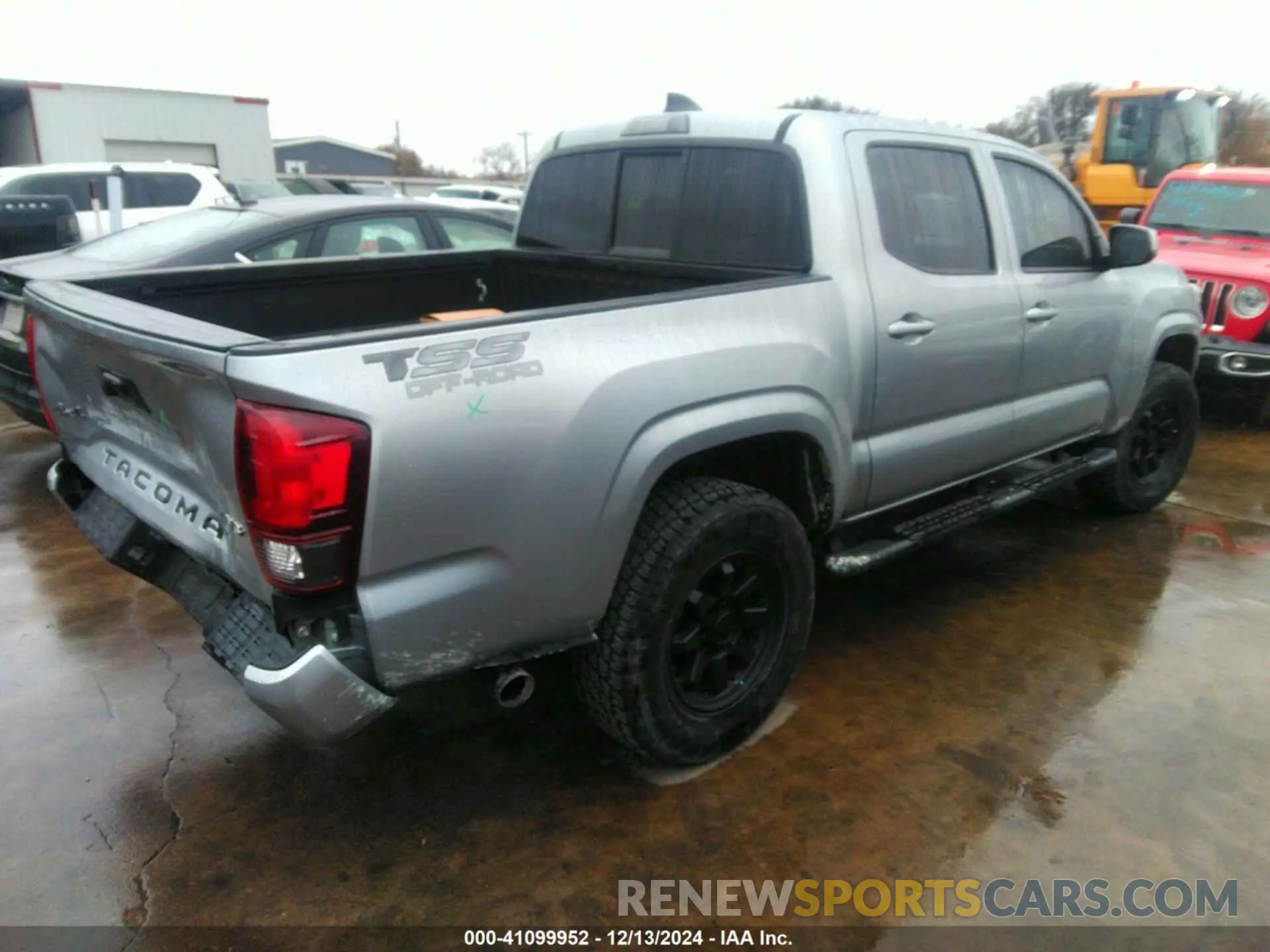 4 fotografías del automóvil dañado 3TMCZ5AN3NM531577 TOYOTA TACOMA 2022