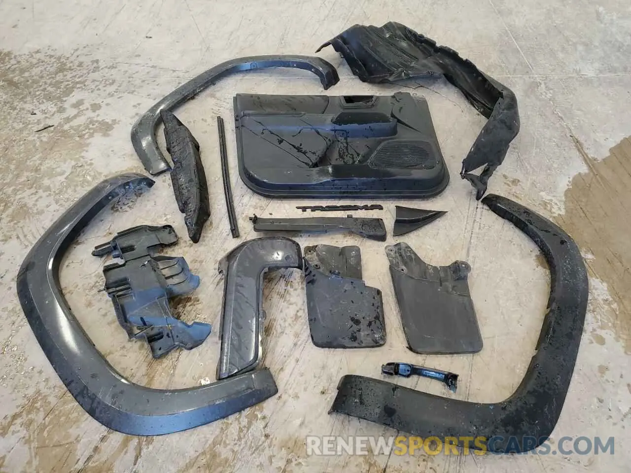 12 fotografías del automóvil dañado 3TMCZ5AN4NM464973 TOYOTA TACOMA 2022