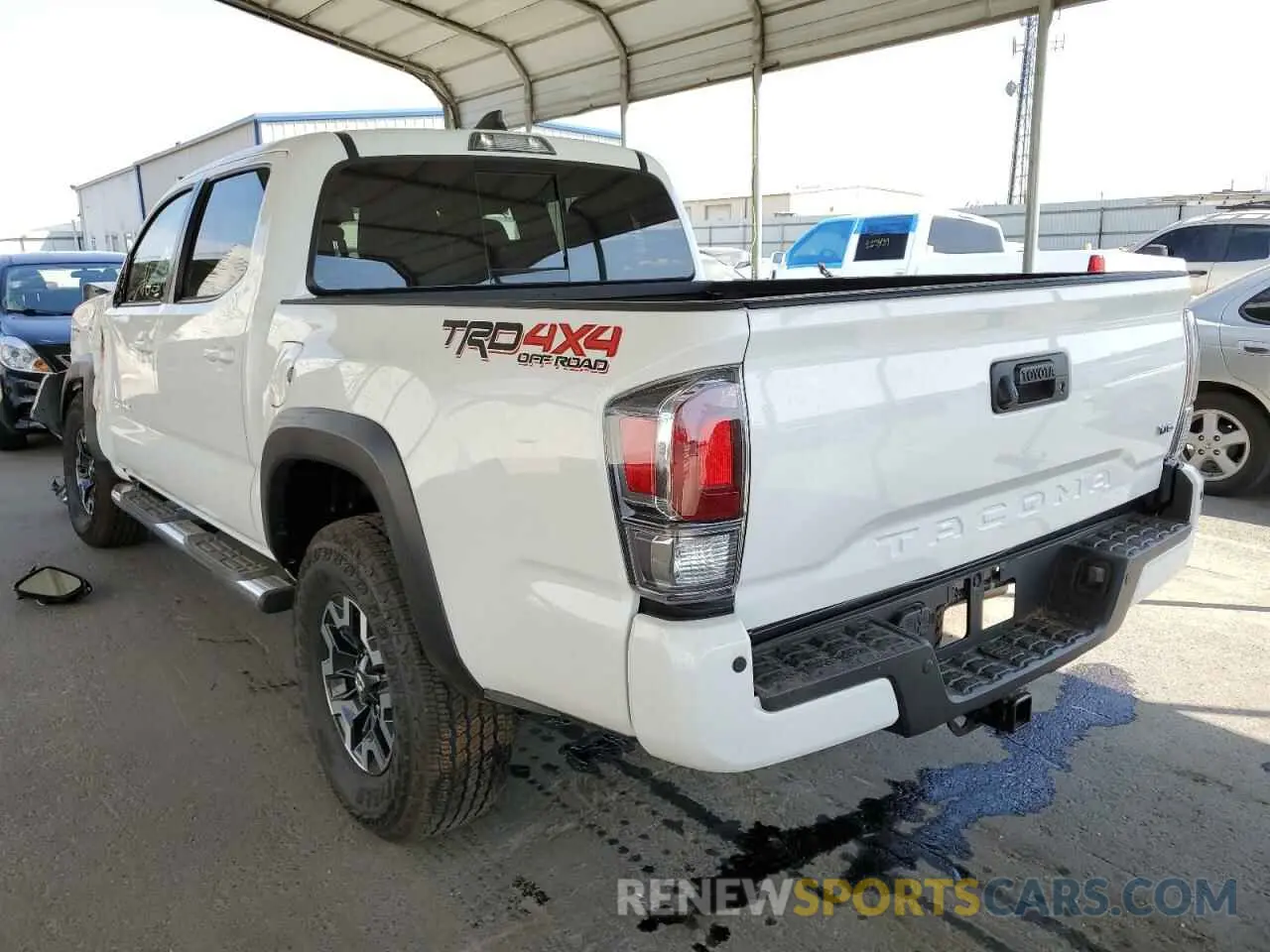 3 fotografías del automóvil dañado 3TMCZ5AN4NM479456 TOYOTA TACOMA 2022