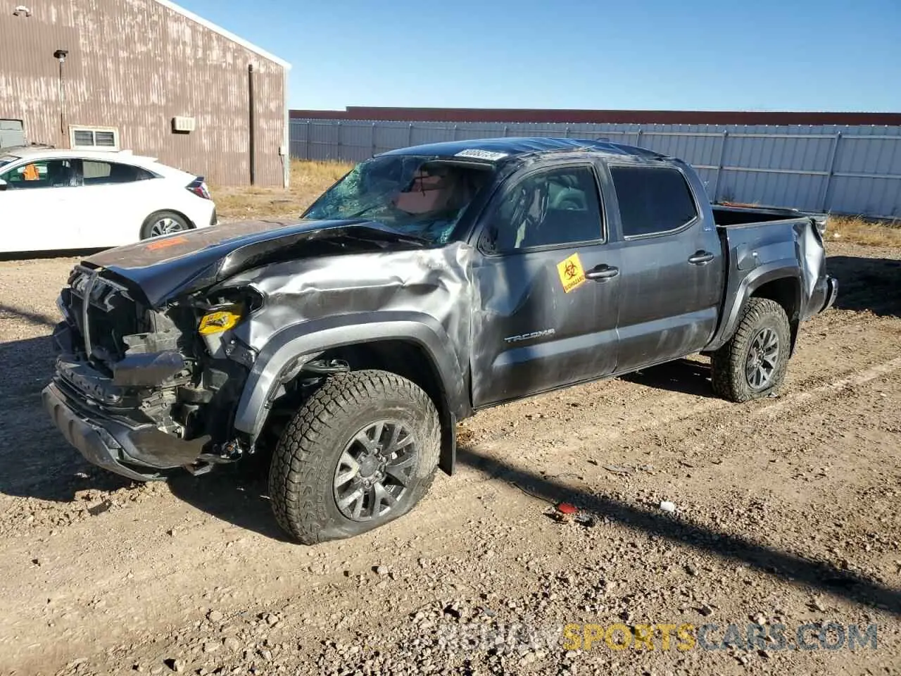 1 fotografías del automóvil dañado 3TMCZ5AN4NM526517 TOYOTA TACOMA 2022
