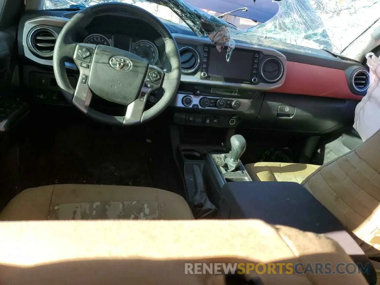 8 fotografías del automóvil dañado 3TMCZ5AN4NM526517 TOYOTA TACOMA 2022
