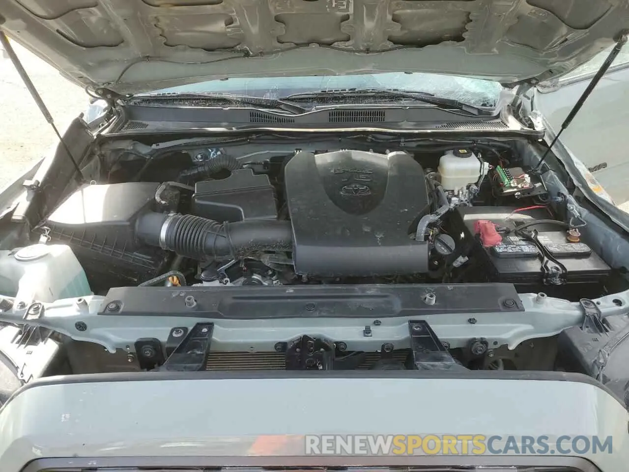 11 fotografías del automóvil dañado 3TMCZ5AN5NM474136 TOYOTA TACOMA 2022