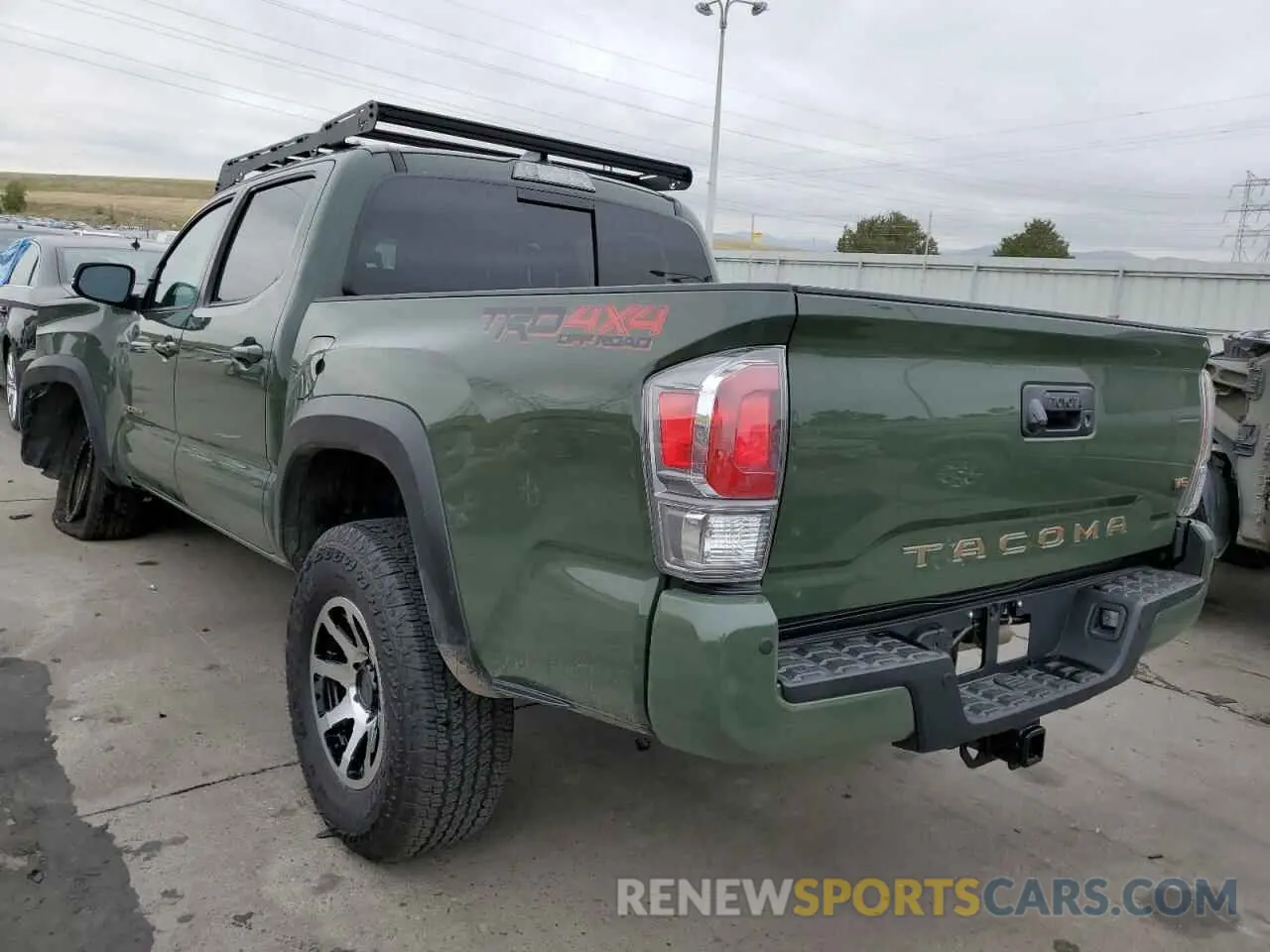 3 fotografías del automóvil dañado 3TMCZ5AN5NM485931 TOYOTA TACOMA 2022