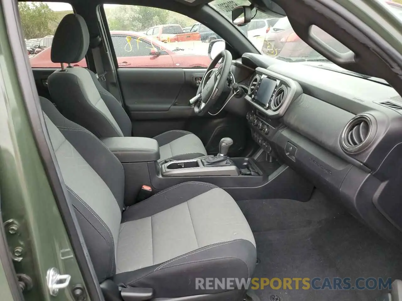 5 fotografías del automóvil dañado 3TMCZ5AN5NM485931 TOYOTA TACOMA 2022