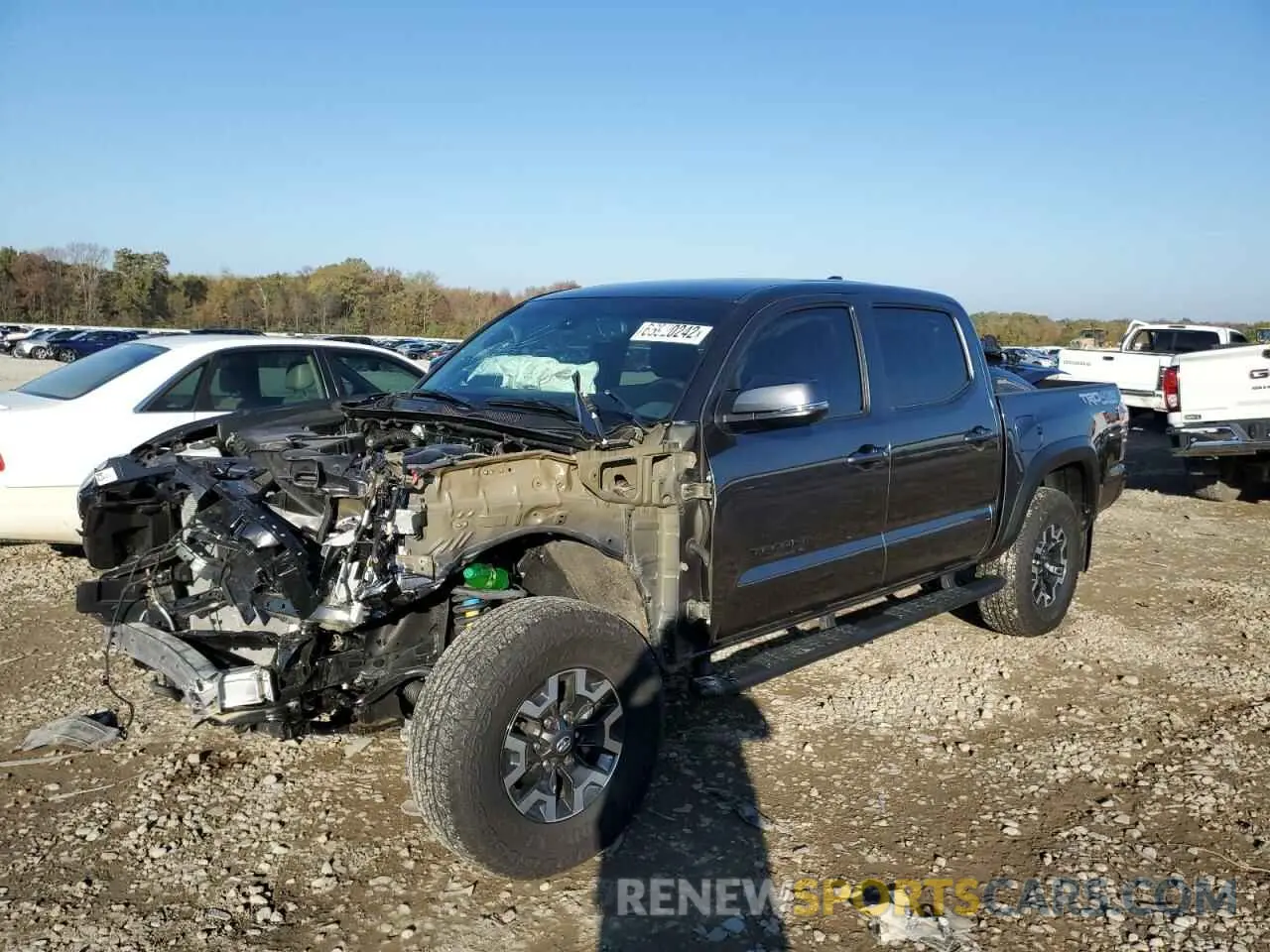 2 fotografías del automóvil dañado 3TMCZ5AN6NM483329 TOYOTA TACOMA 2022