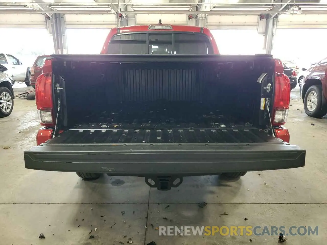 6 fotografías del automóvil dañado 3TMCZ5AN6NM524378 TOYOTA TACOMA 2022