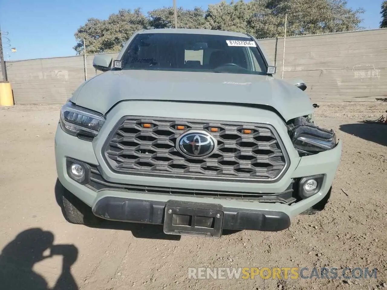 5 fotografías del automóvil dañado 3TMCZ5AN6NM524655 TOYOTA TACOMA 2022