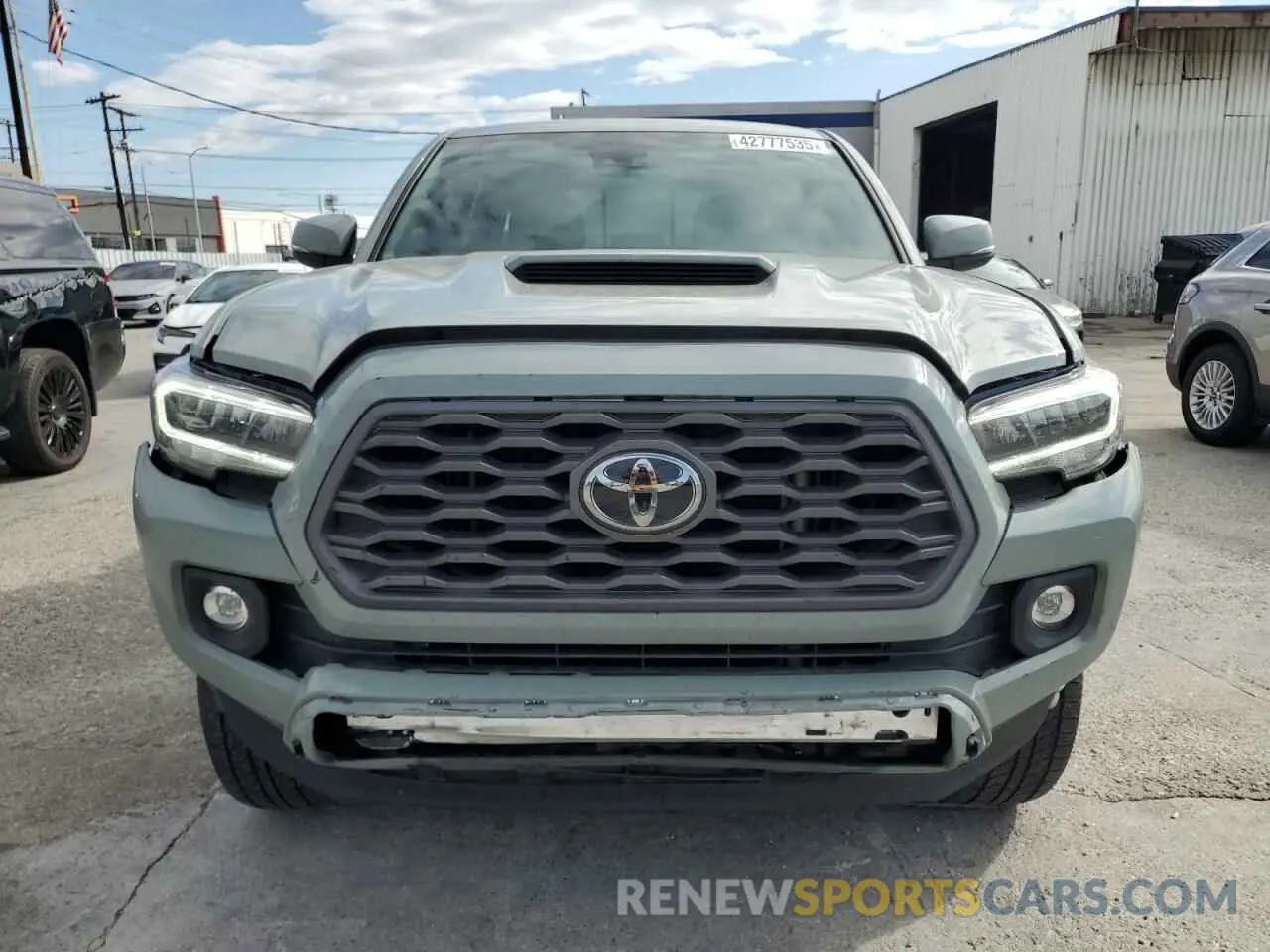 5 fotografías del automóvil dañado 3TMCZ5AN7NM457631 TOYOTA TACOMA 2022