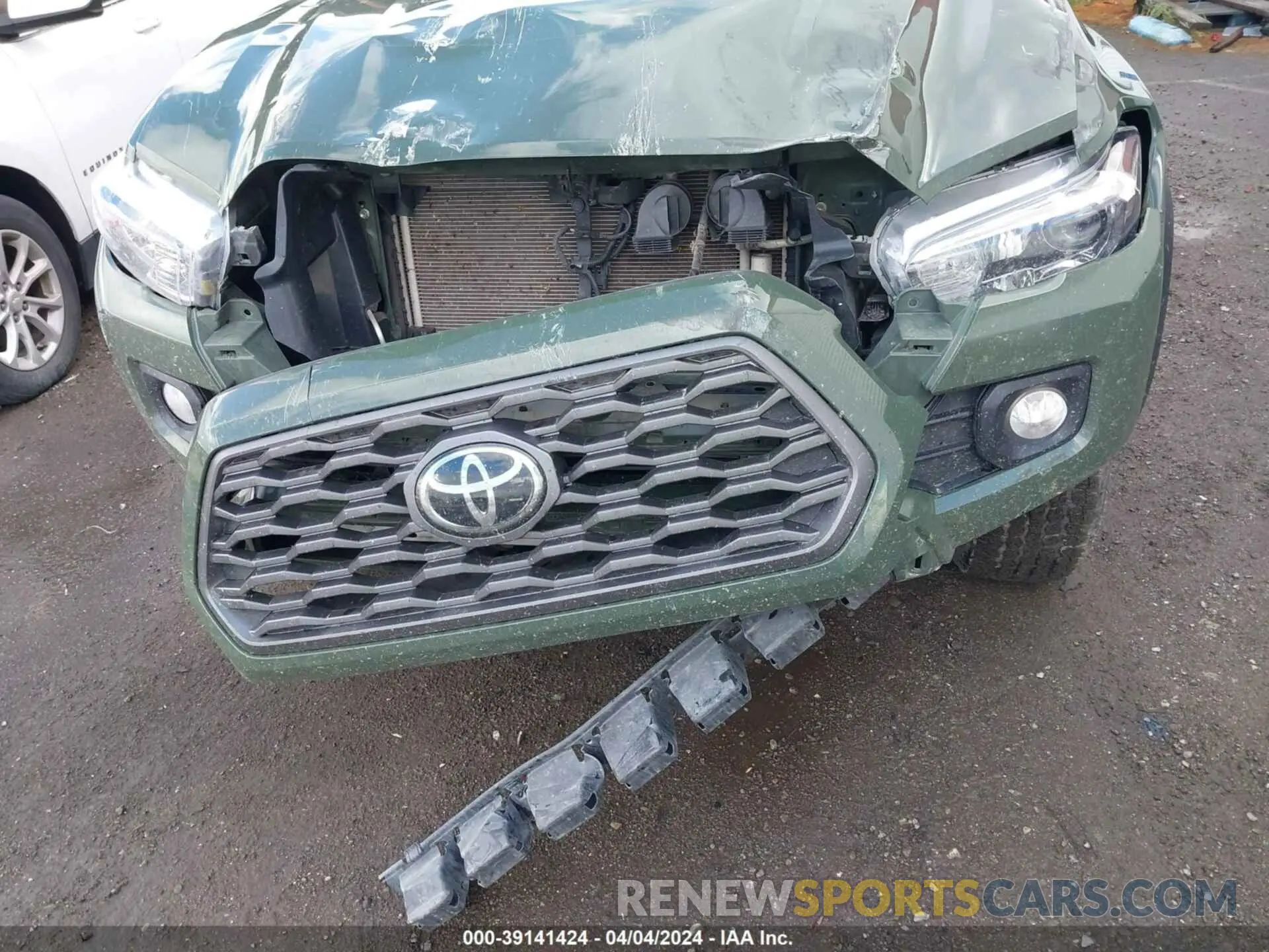 6 fotografías del automóvil dañado 3TMCZ5AN7NM468306 TOYOTA TACOMA 2022