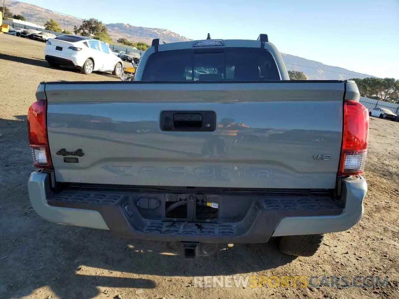 6 fotografías del automóvil dañado 3TMCZ5AN7NM478494 TOYOTA TACOMA 2022