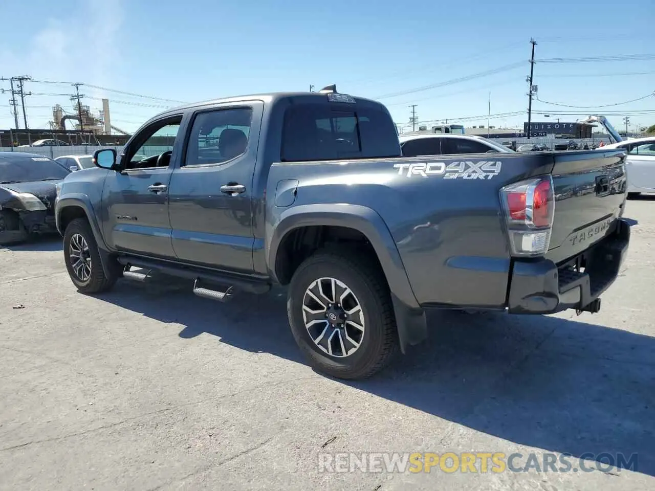 2 fotografías del automóvil dañado 3TMCZ5AN7NM506052 TOYOTA TACOMA 2022