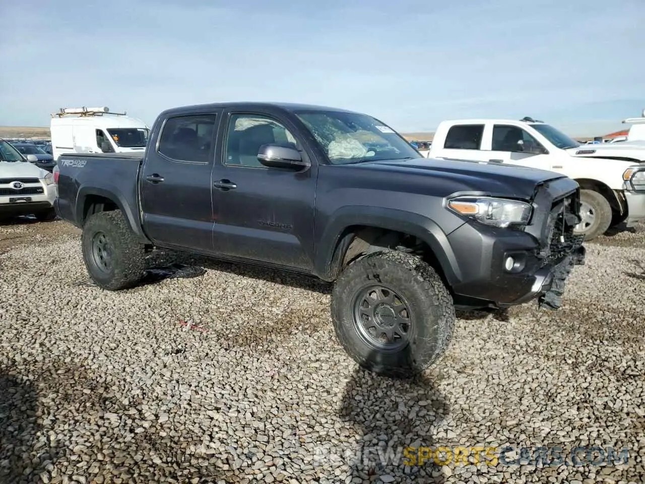 4 fotografías del automóvil dañado 3TMCZ5AN8NM489178 TOYOTA TACOMA 2022