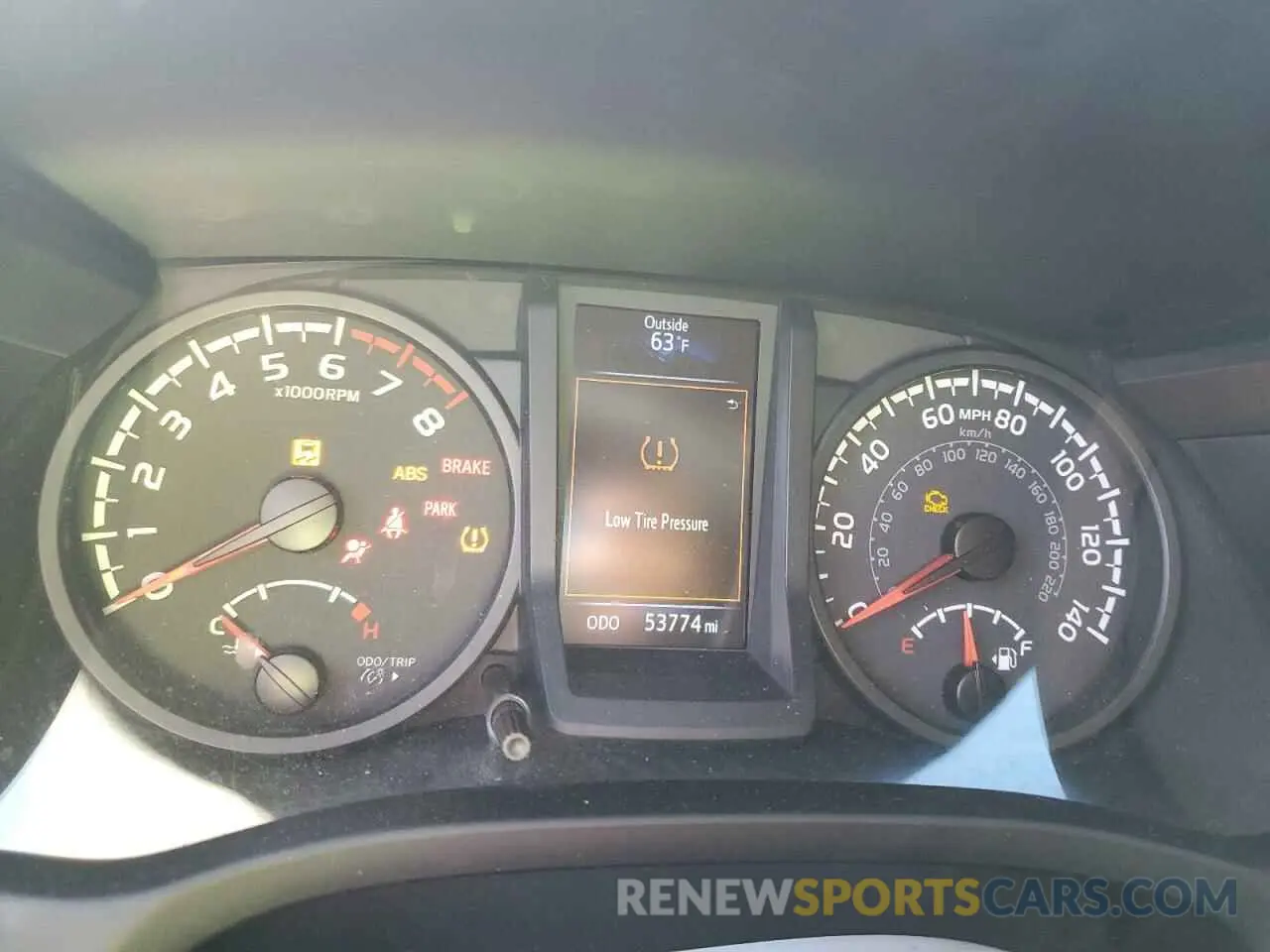 9 fotografías del automóvil dañado 3TMCZ5AN8NM530229 TOYOTA TACOMA 2022