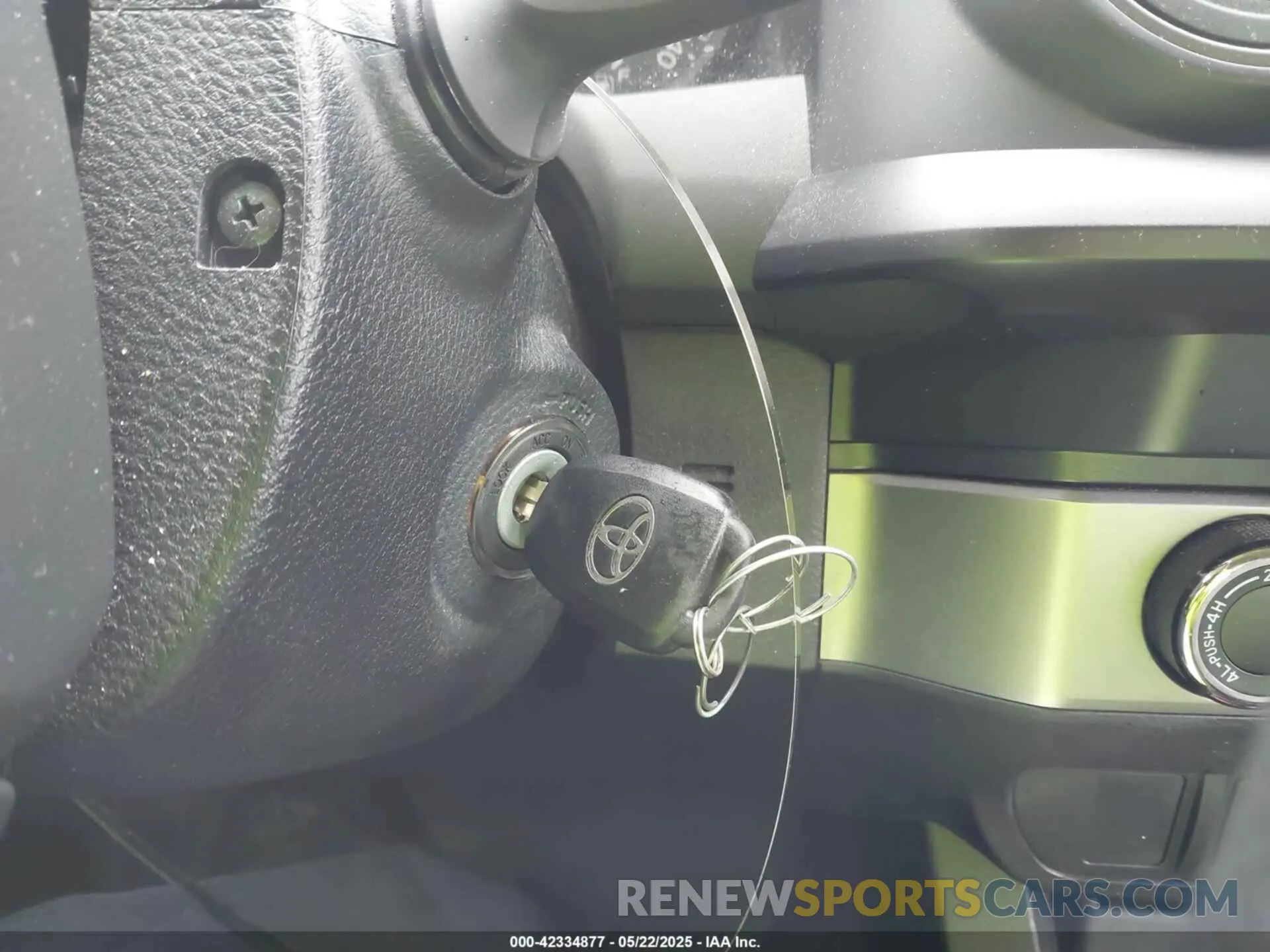 11 fotografías del automóvil dañado 3TMCZ5AN9NM475757 TOYOTA TACOMA 2022