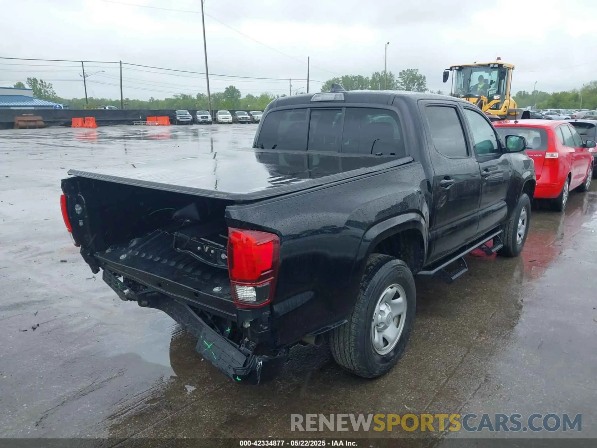 4 fotografías del automóvil dañado 3TMCZ5AN9NM475757 TOYOTA TACOMA 2022