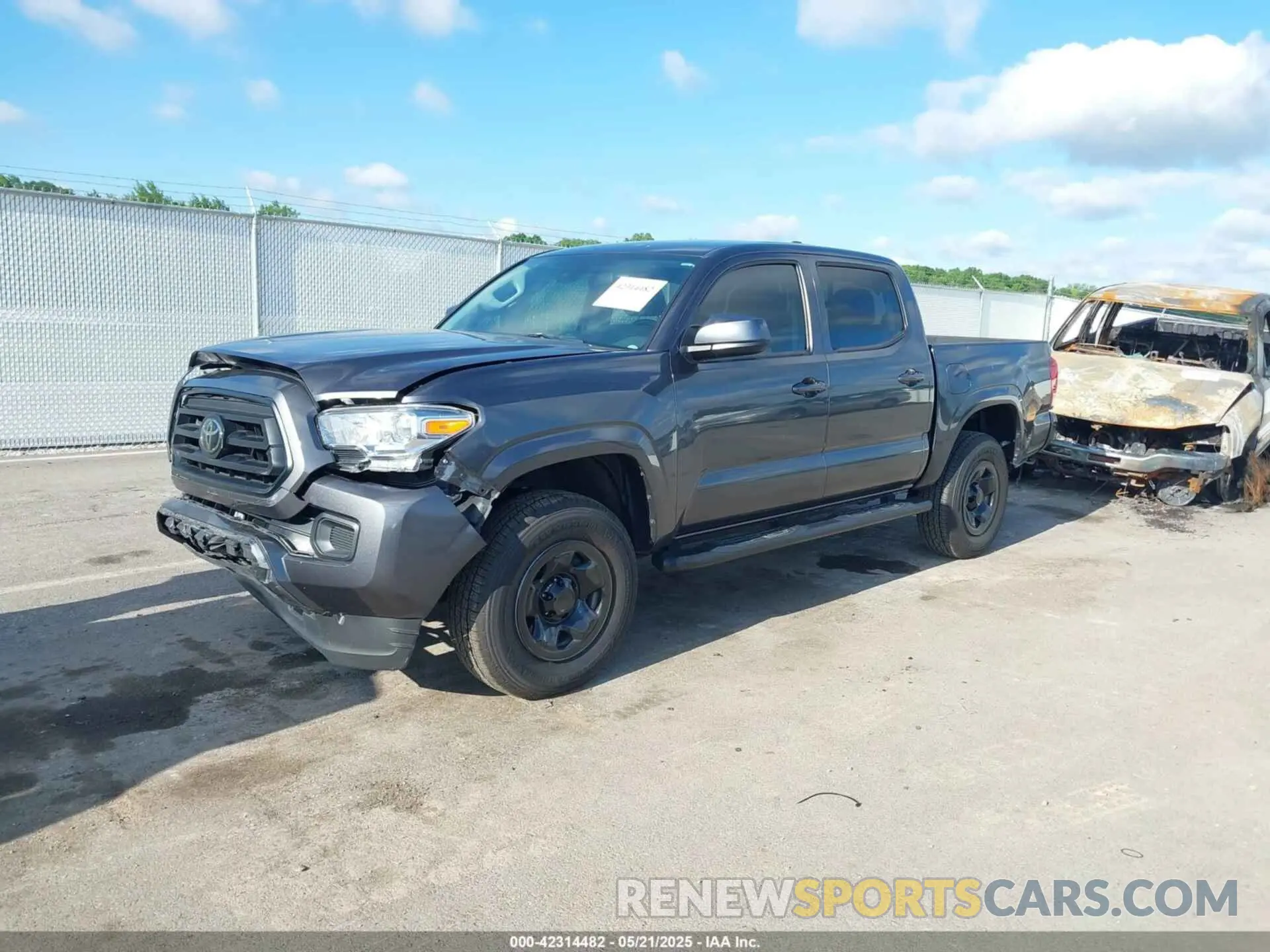 2 fotografías del automóvil dañado 3TMCZ5AN9NM522088 TOYOTA TACOMA 2022