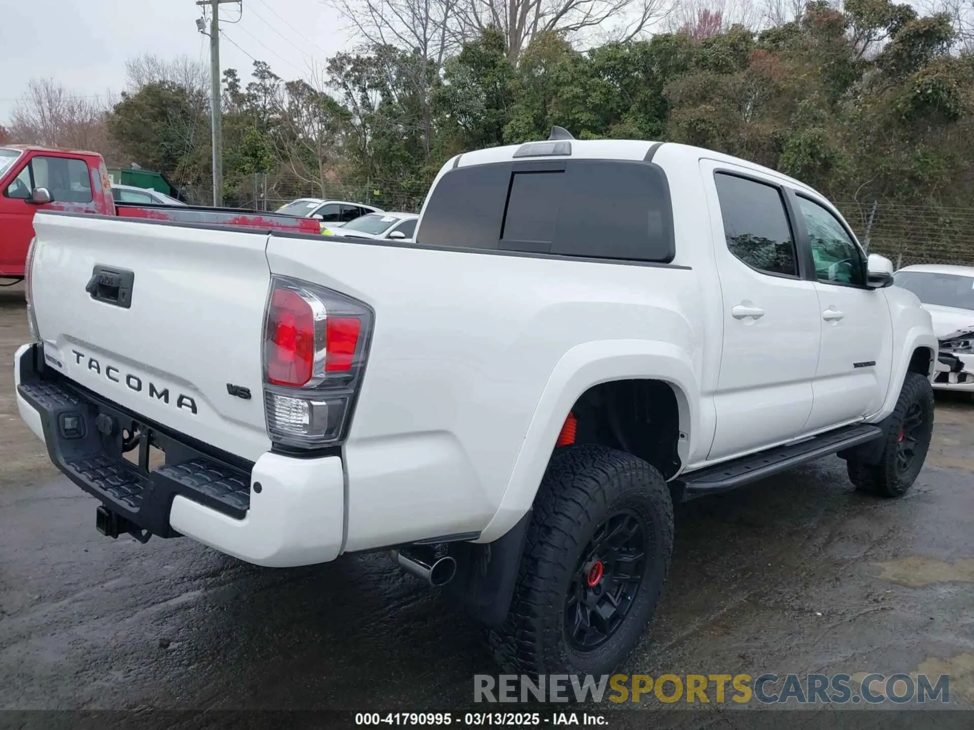 4 fotografías del automóvil dañado 3TMCZ5ANXNM467411 TOYOTA TACOMA 2022