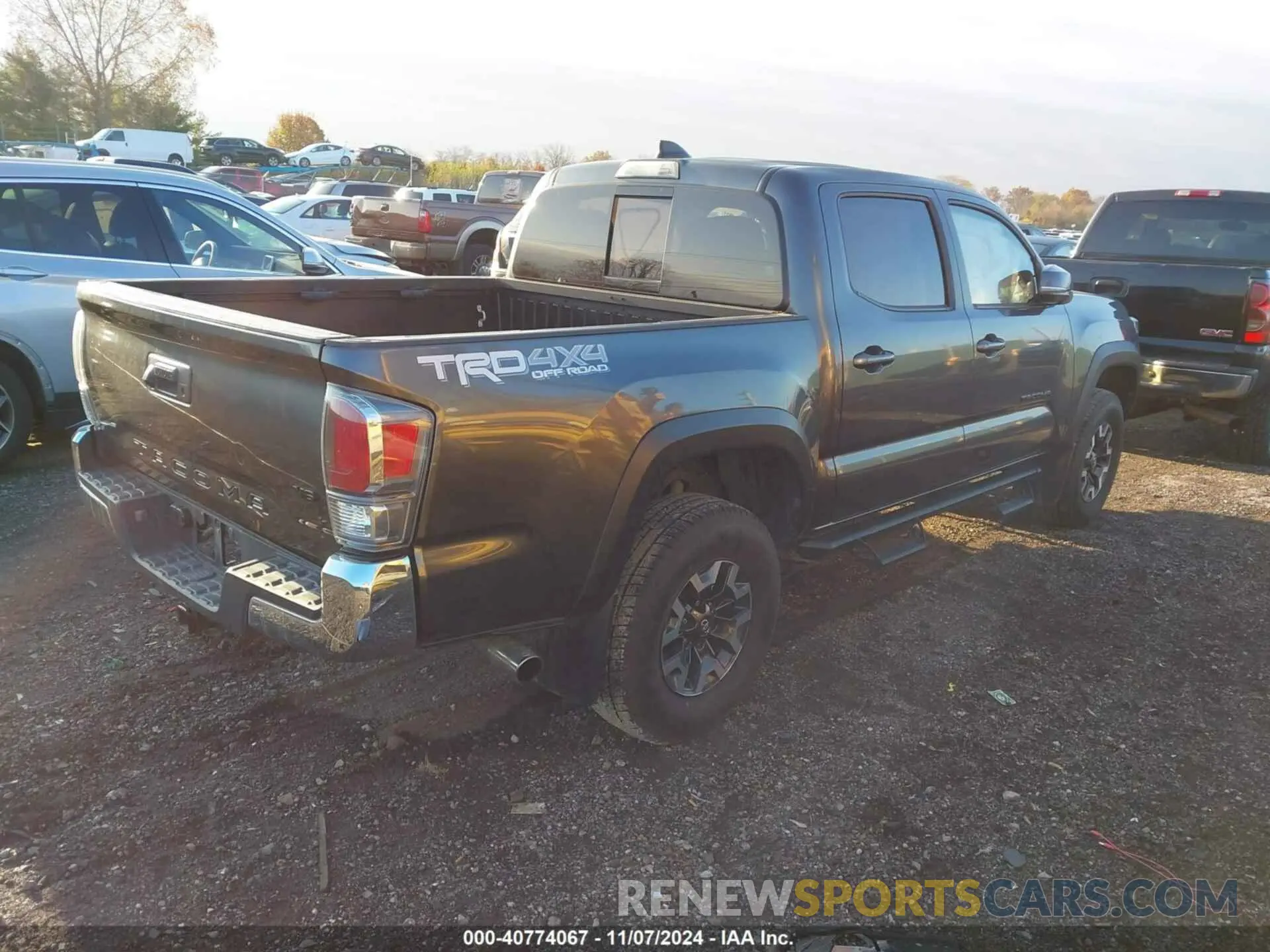 4 fotografías del automóvil dañado 3TMCZ5ANXNM532628 TOYOTA TACOMA 2022