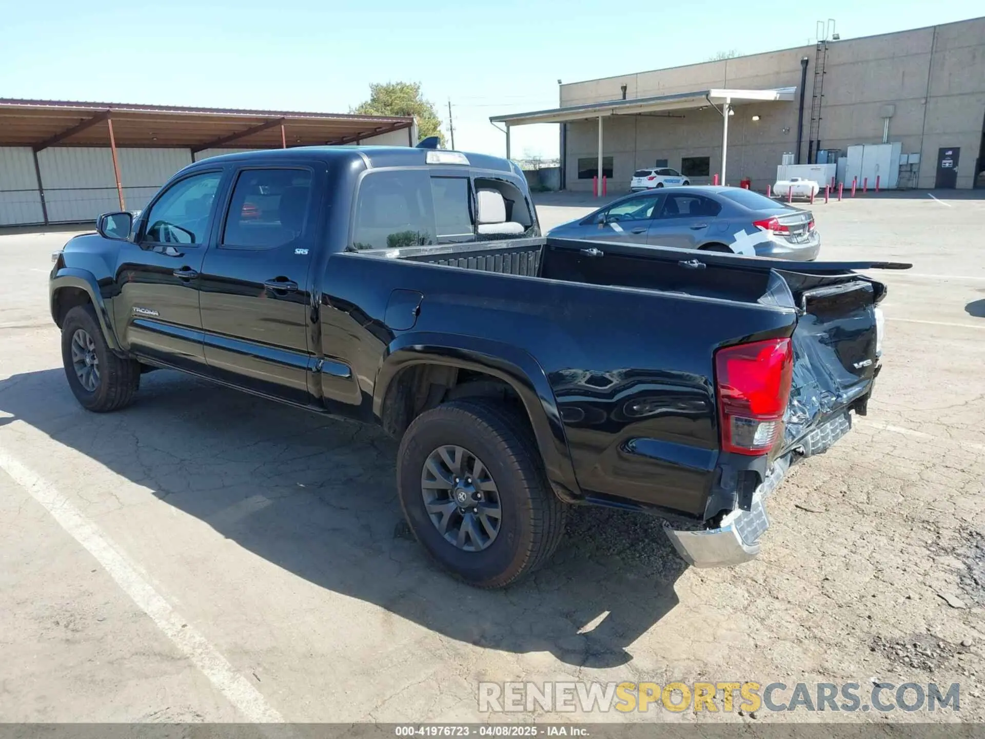 3 fotografías del automóvil dañado 3TMDZ5BN1NM133092 TOYOTA TACOMA 2022