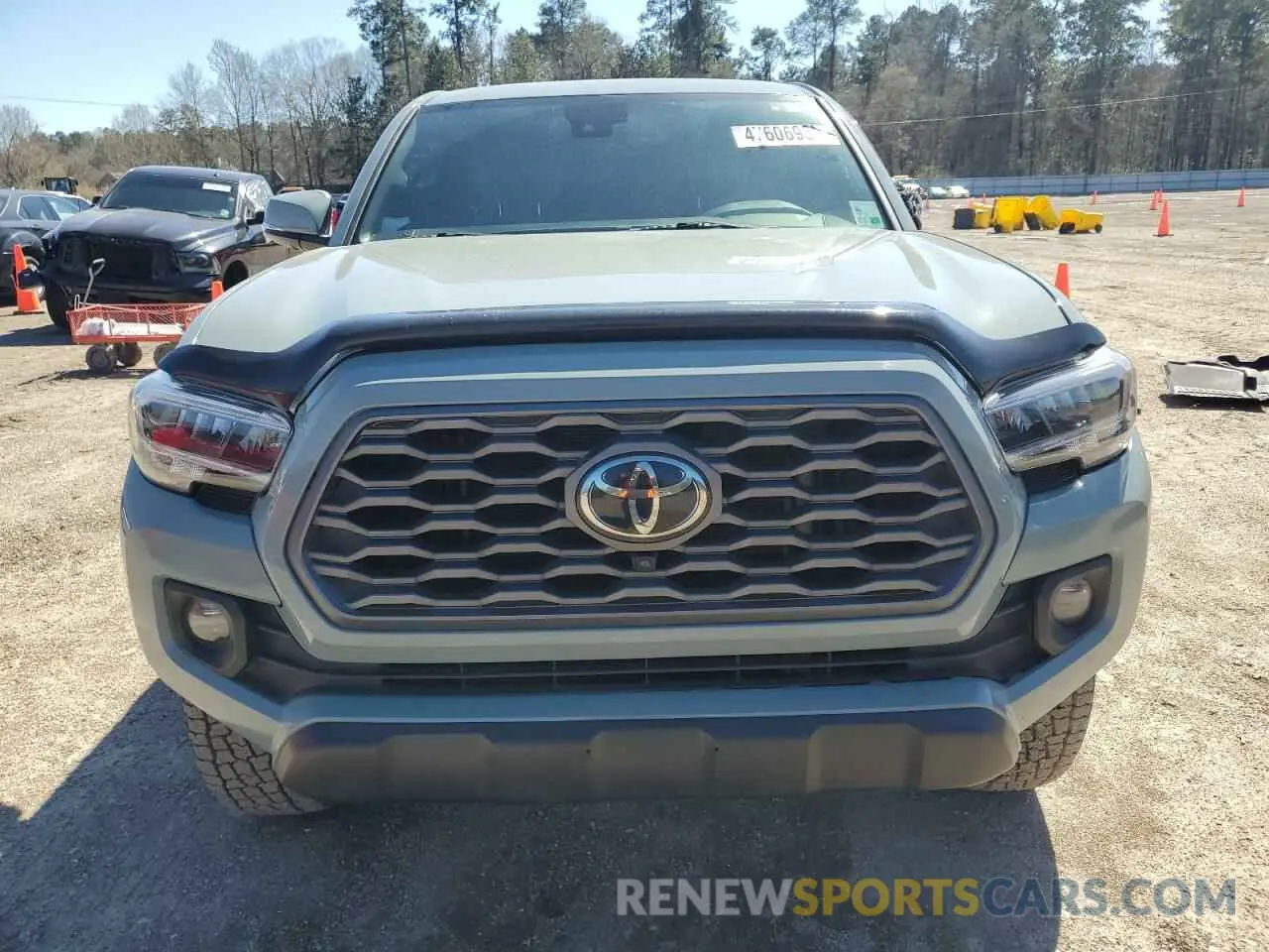 5 fotografías del automóvil dañado 3TMDZ5BN1NM133528 TOYOTA TACOMA 2022