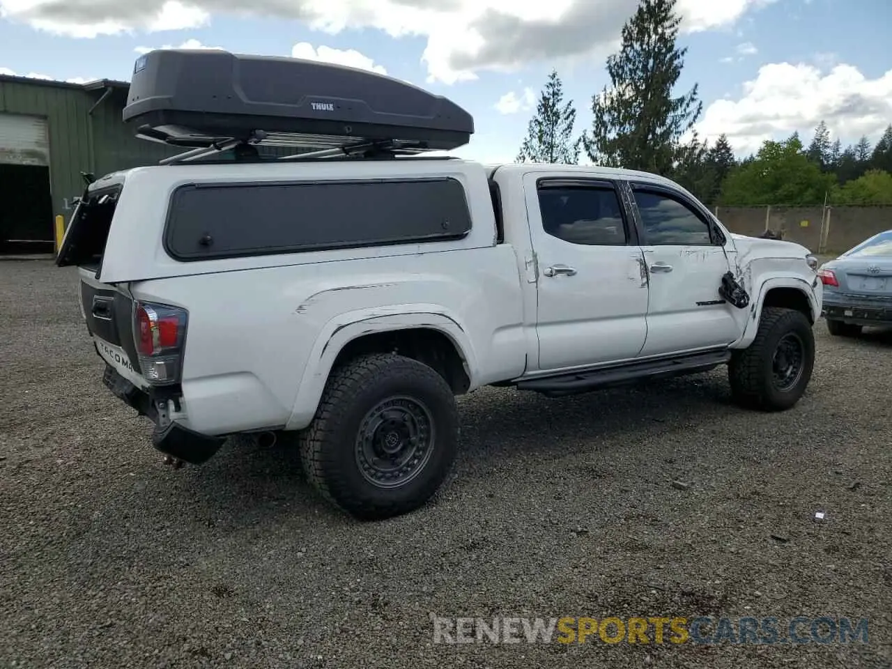 3 fotografías del automóvil dañado 3TMDZ5BN1NM136395 TOYOTA TACOMA 2022