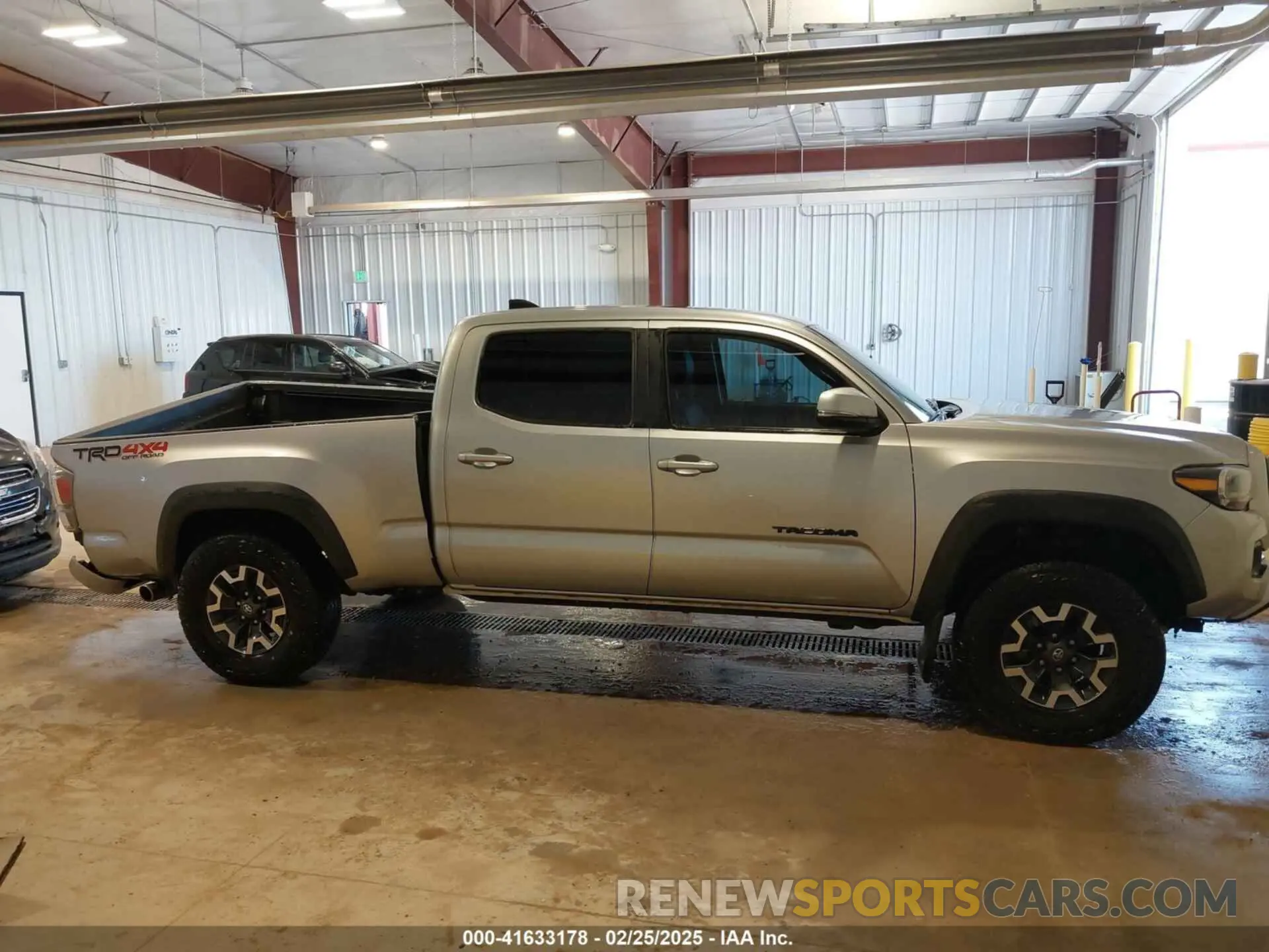 13 fotografías del automóvil dañado 3TMDZ5BN2NM124398 TOYOTA TACOMA 2022