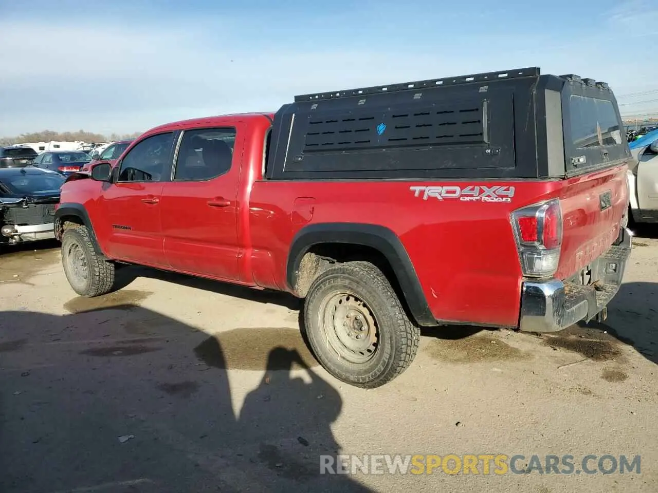 2 fotografías del automóvil dañado 3TMDZ5BN2NM125423 TOYOTA TACOMA 2022