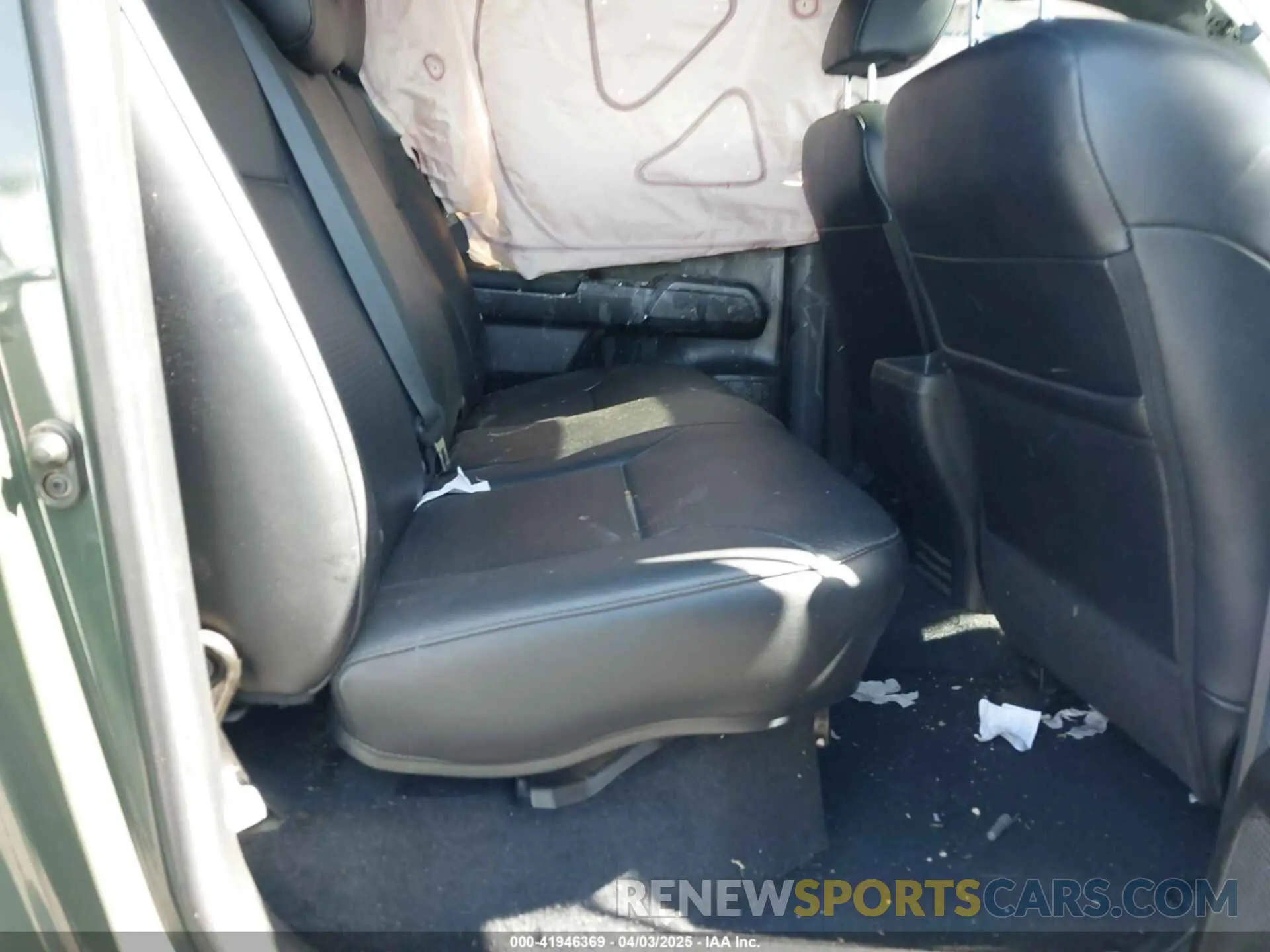 8 fotografías del automóvil dañado 3TMDZ5BN2NM133036 TOYOTA TACOMA 2022