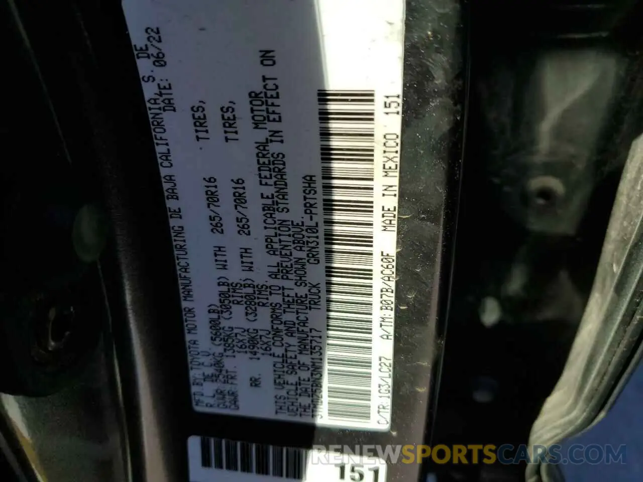 12 fotografías del automóvil dañado 3TMDZ5BN3NM135717 TOYOTA TACOMA 2022