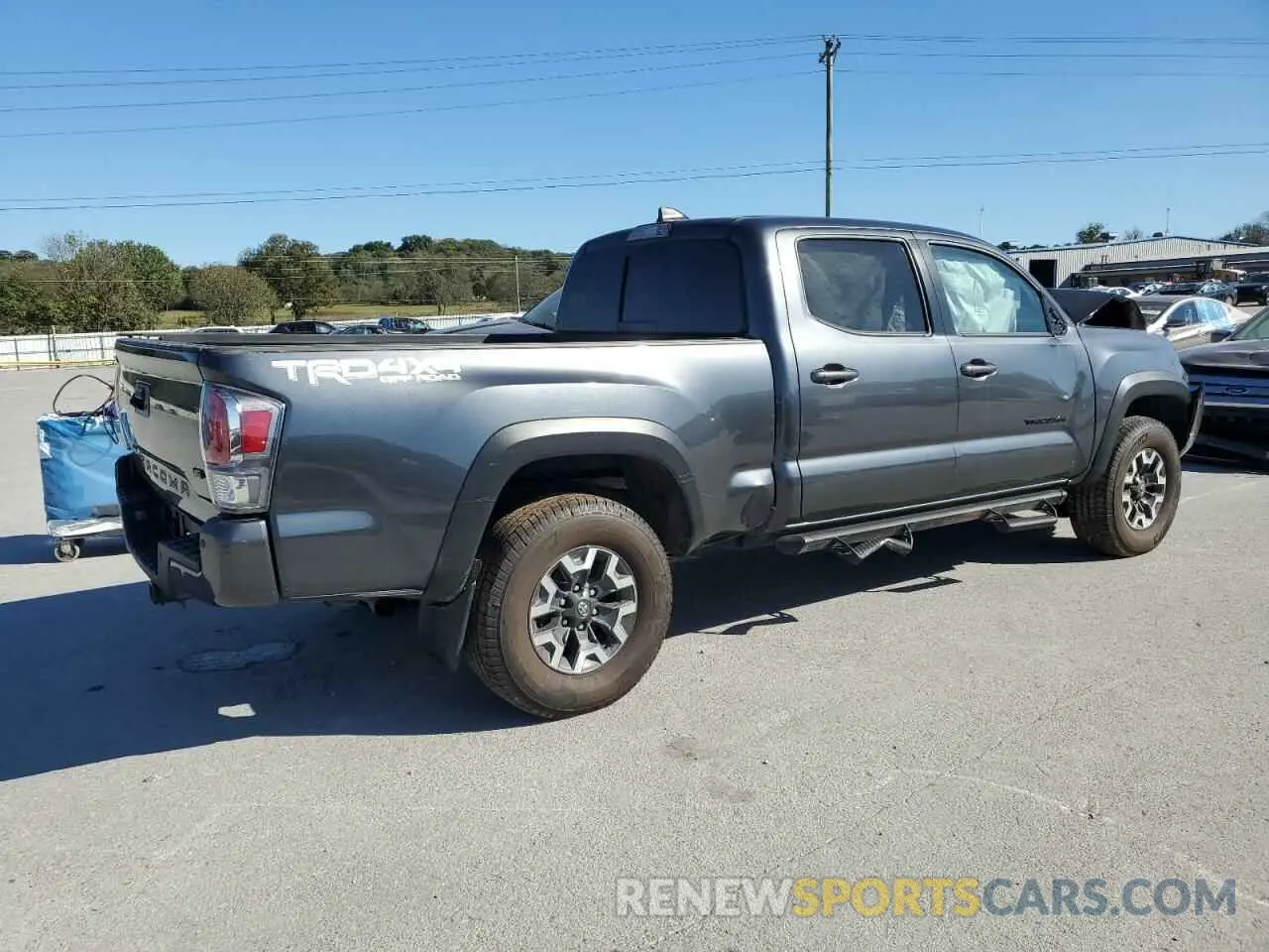 3 fotografías del automóvil dañado 3TMDZ5BN3NM135717 TOYOTA TACOMA 2022